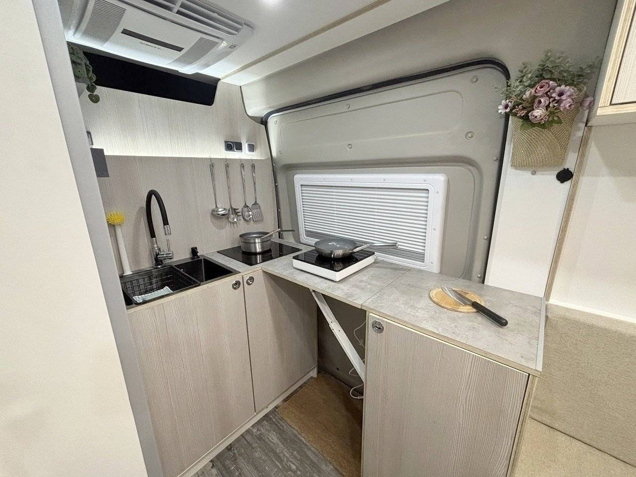 Van 