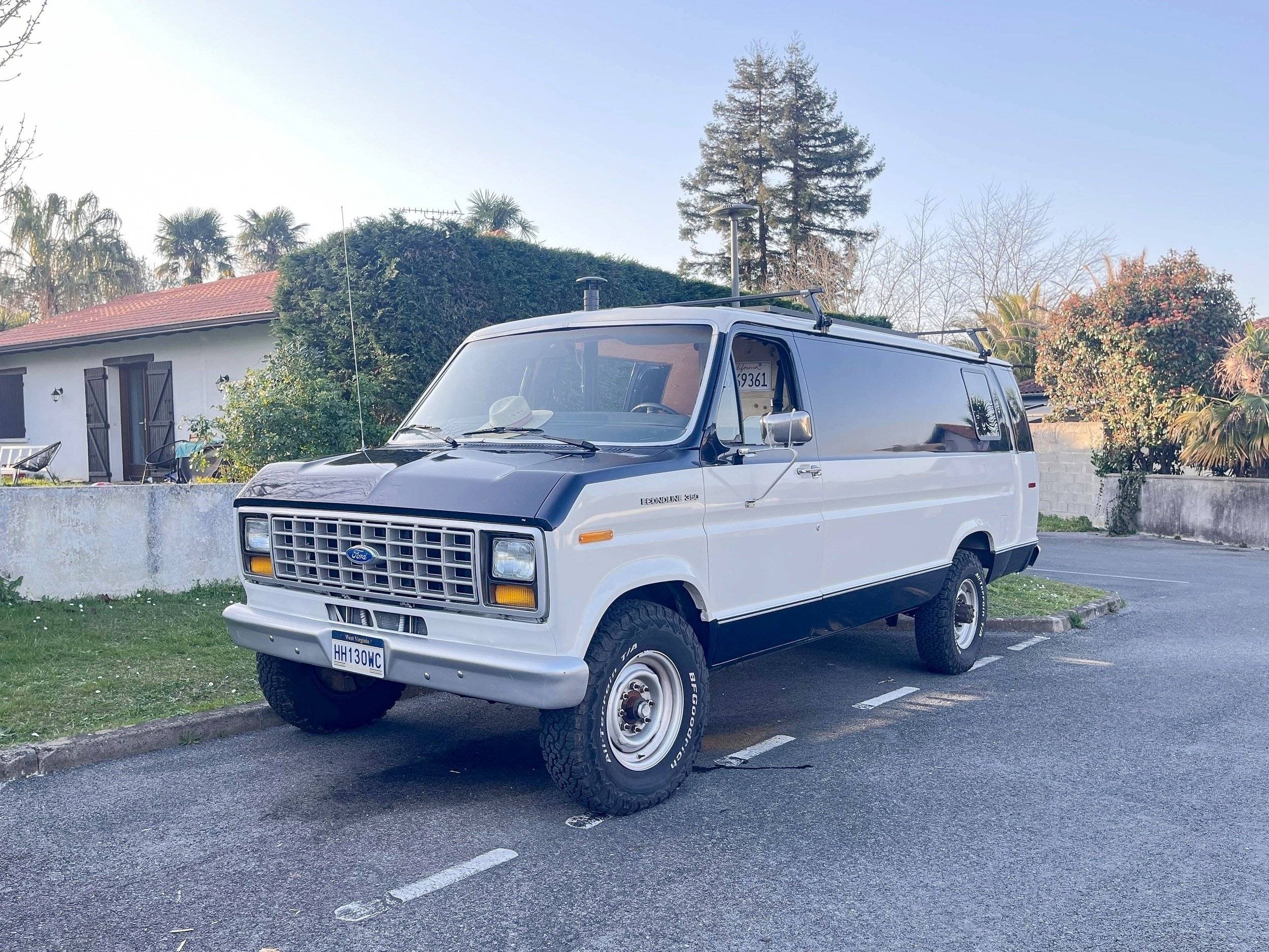 Sun Living Econoline