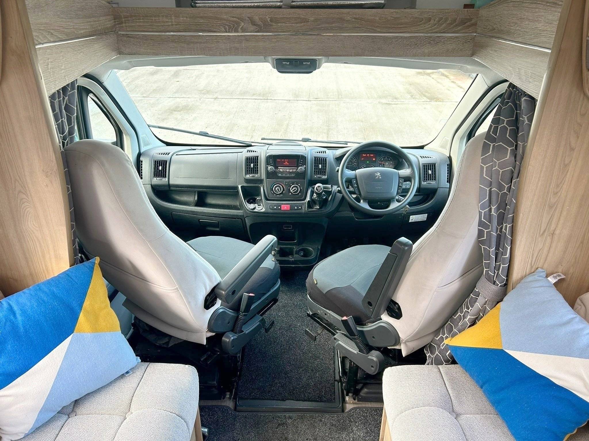 Elddis Boxer 2,0 l 130 ch