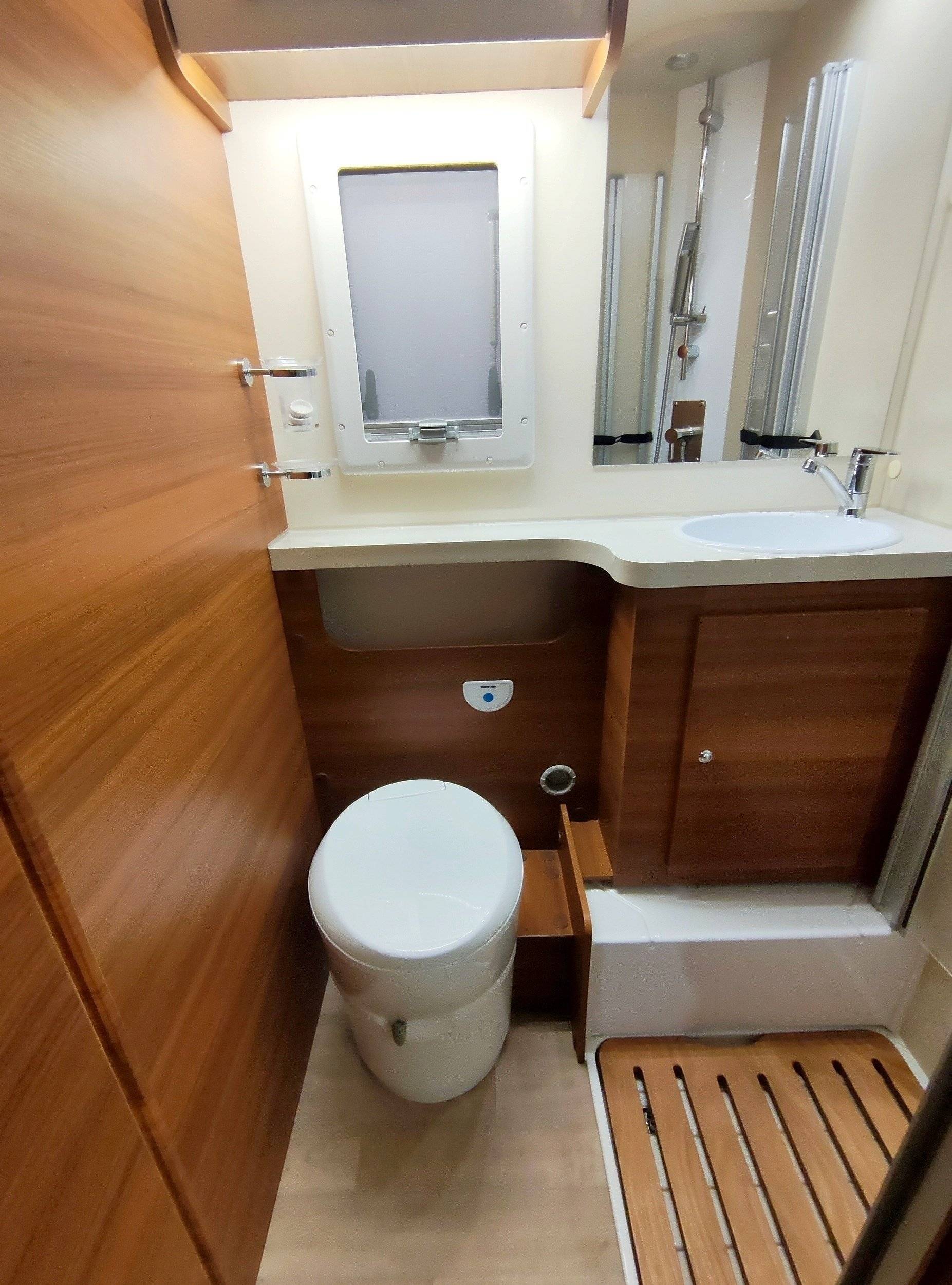 Elnagh Baron 22  -7 PL- Nº 18