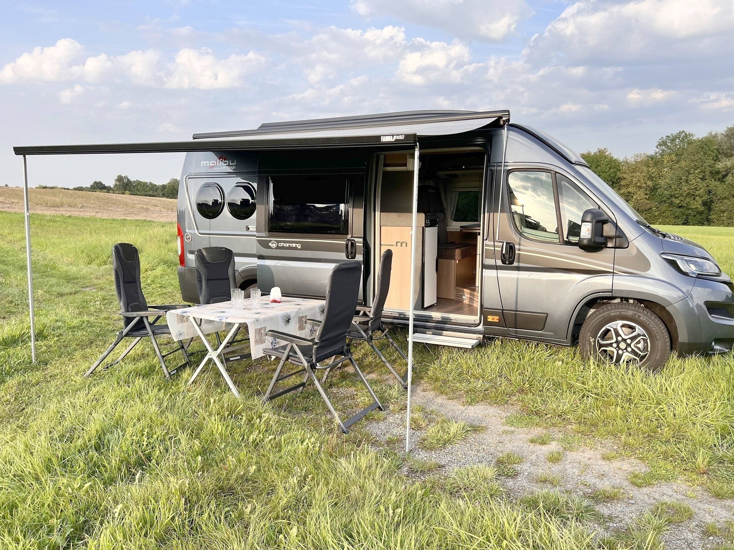 Malibu malibu charming GT skyview 600 DB