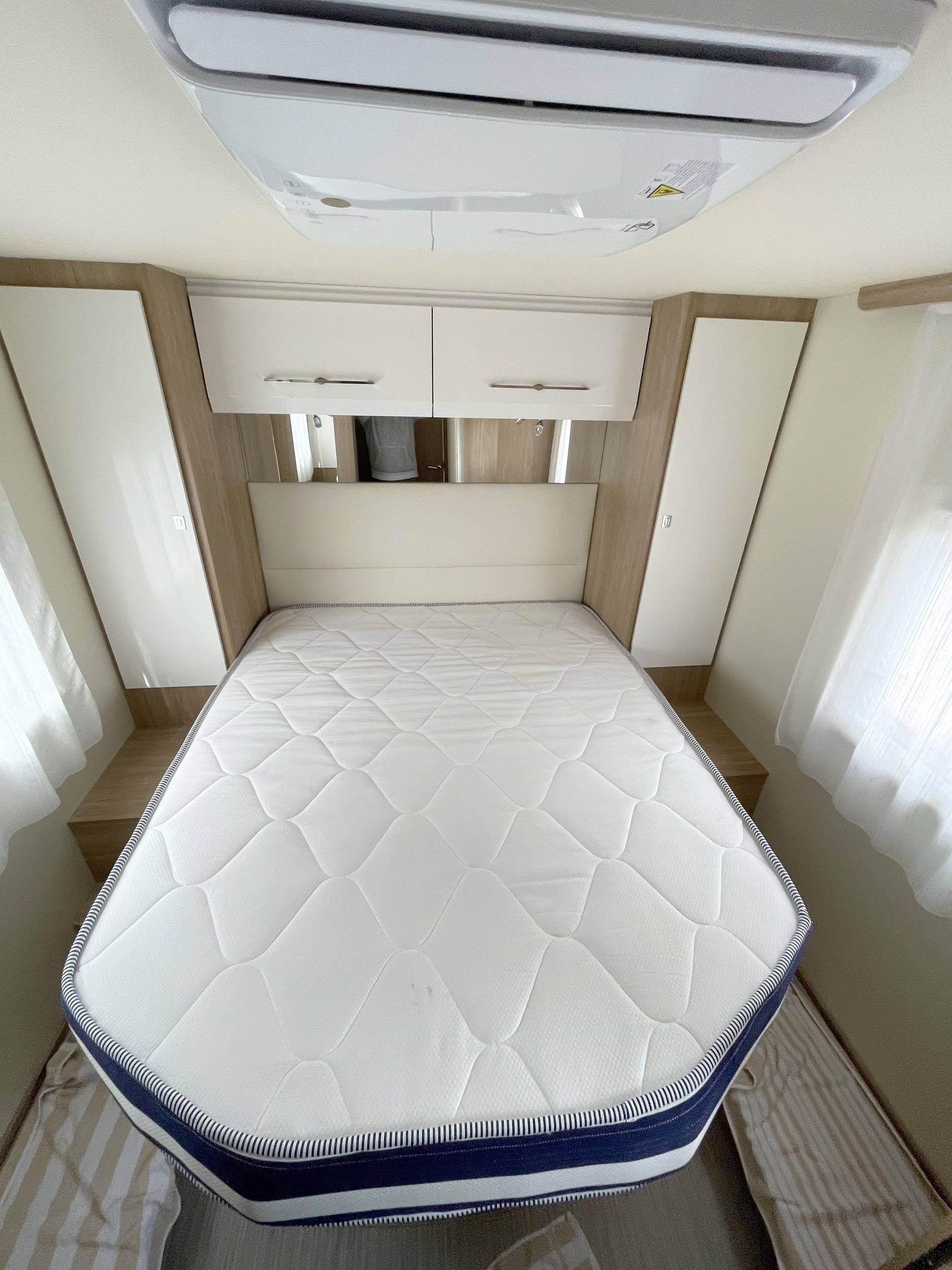 Challenger 08 Prestige