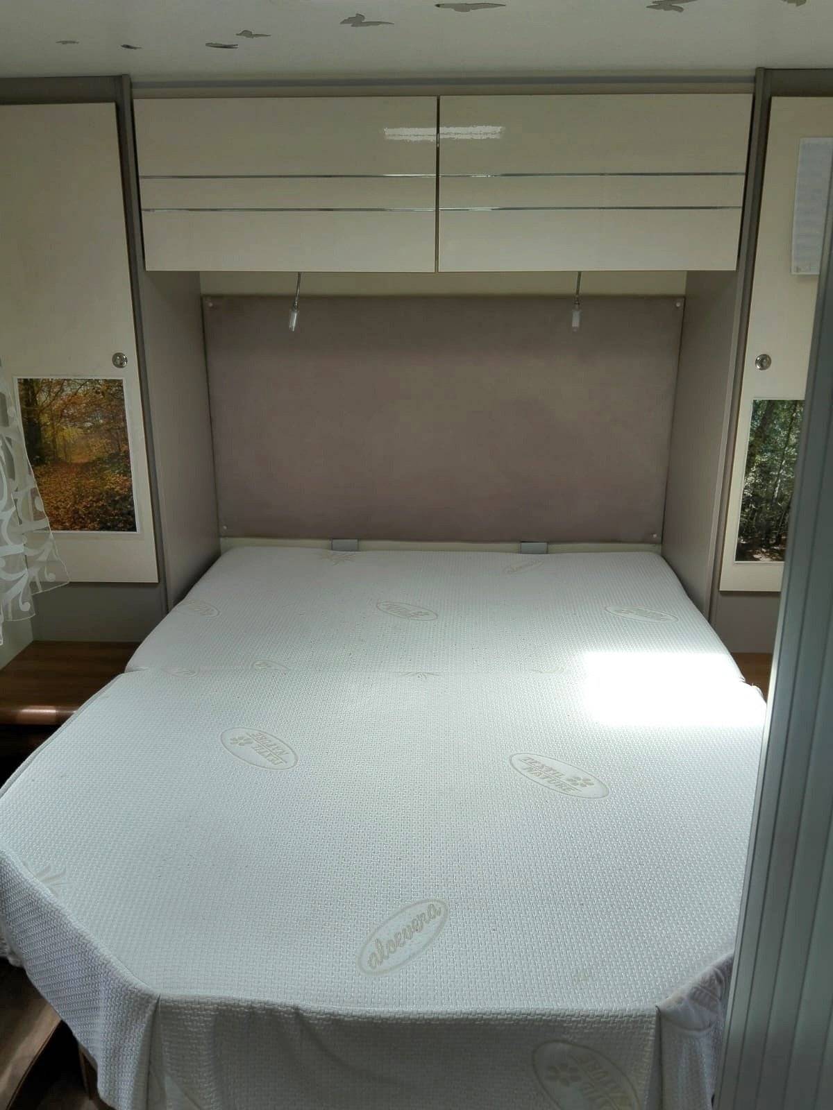 Plazas en cama Renault Renault master - Yescapa