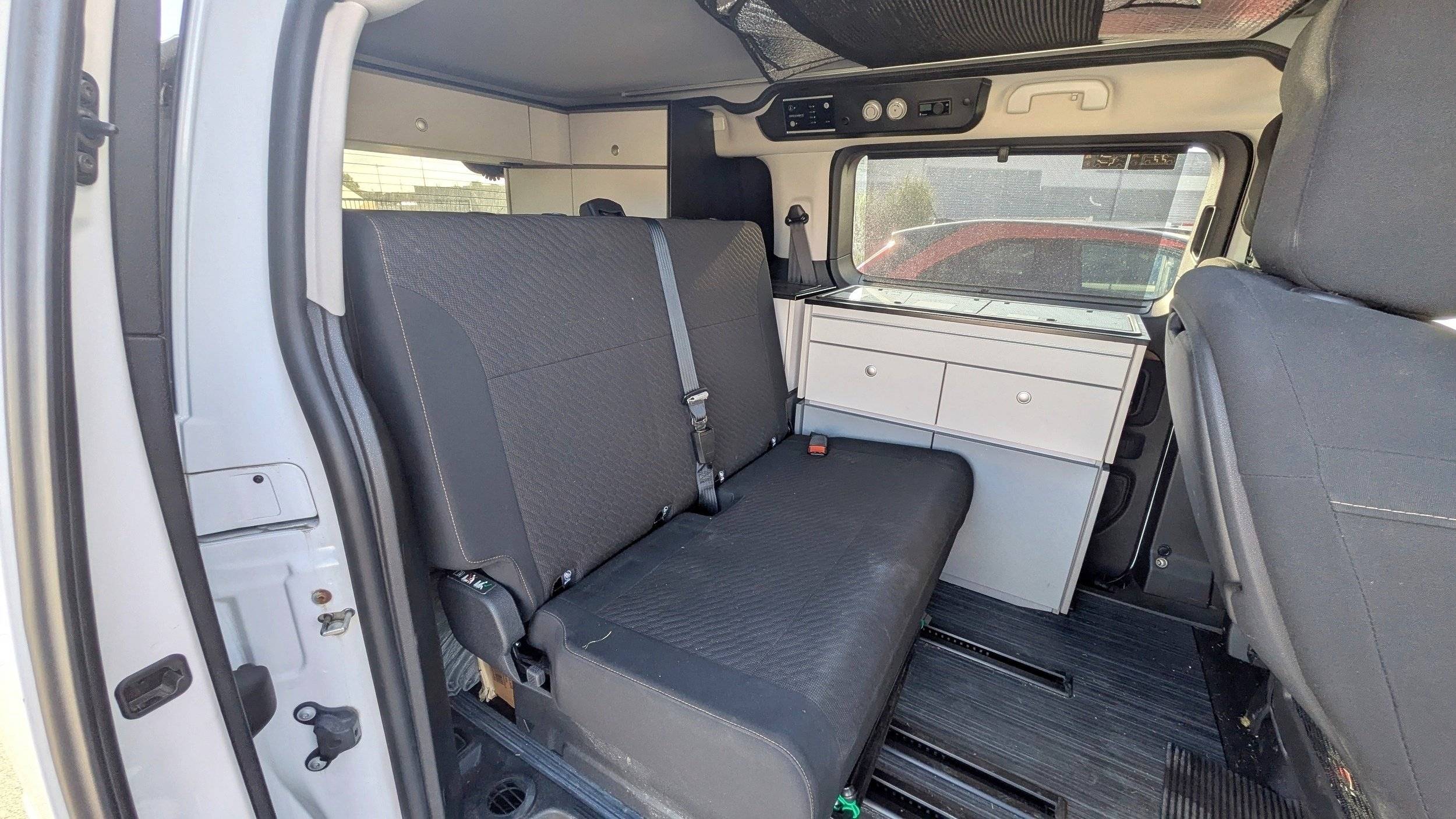 Kitchen Toyota ProAce Verso - Yescapa