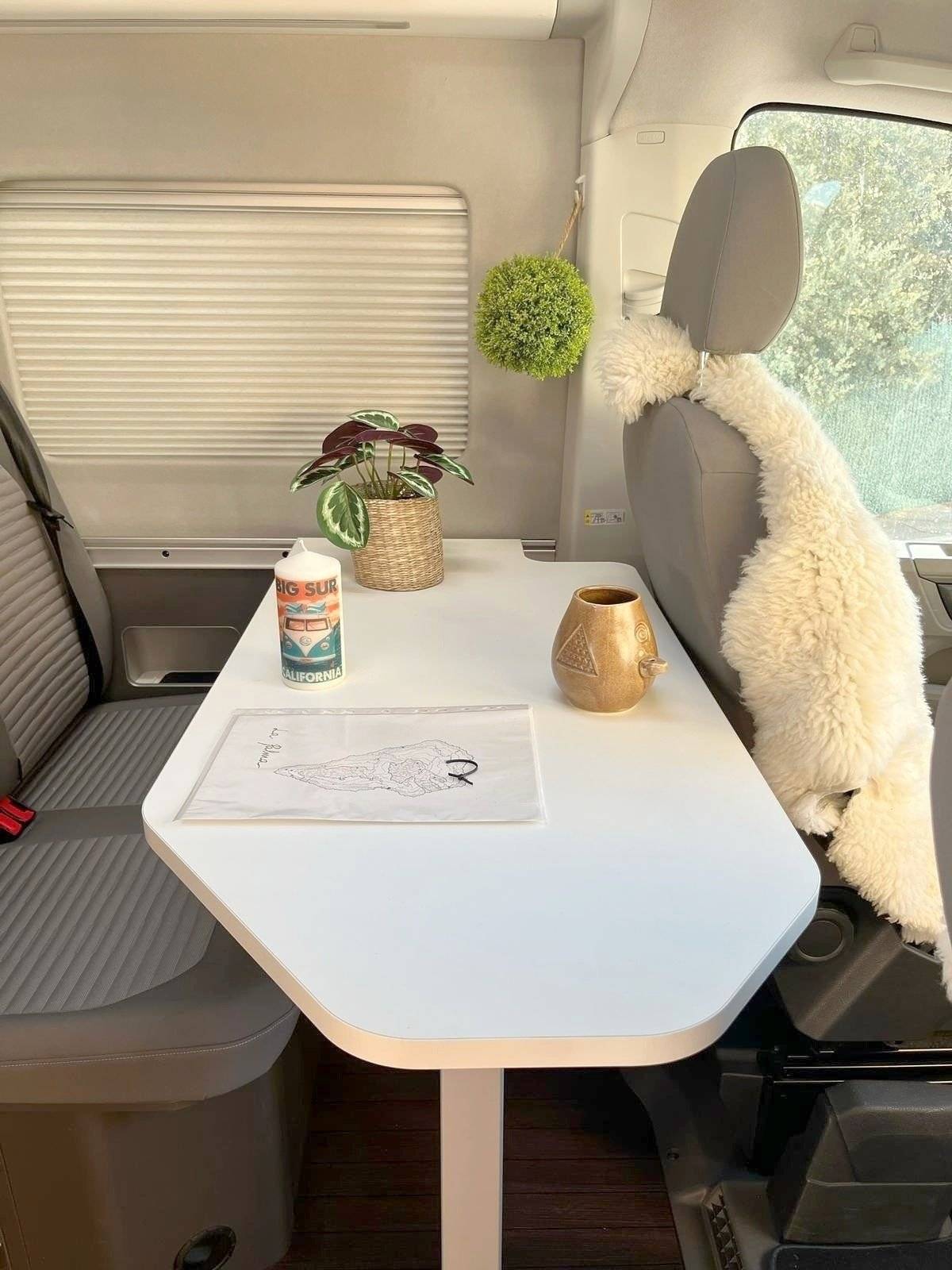 Volkswagen Grand California 600