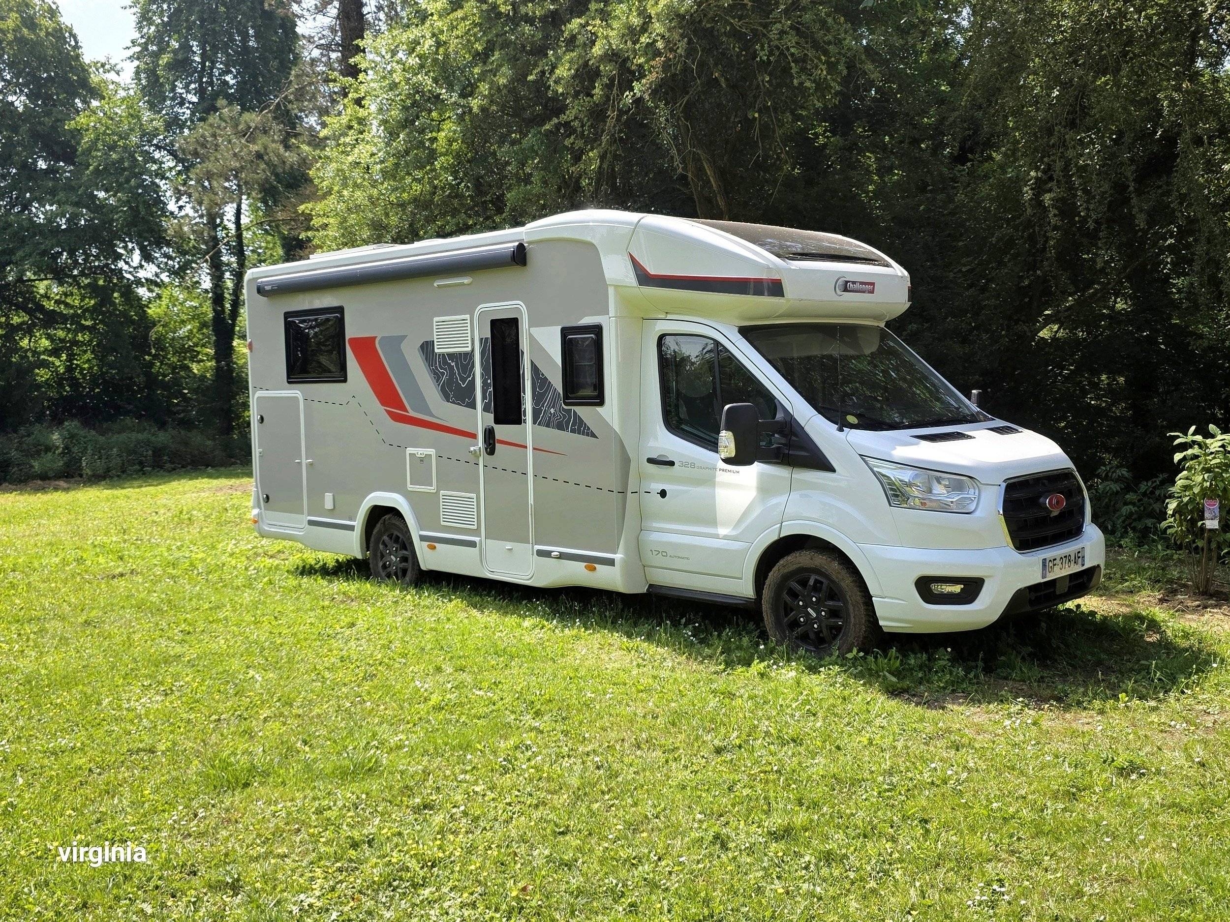 Front view from 3/4 Ford Transit - Yescapa