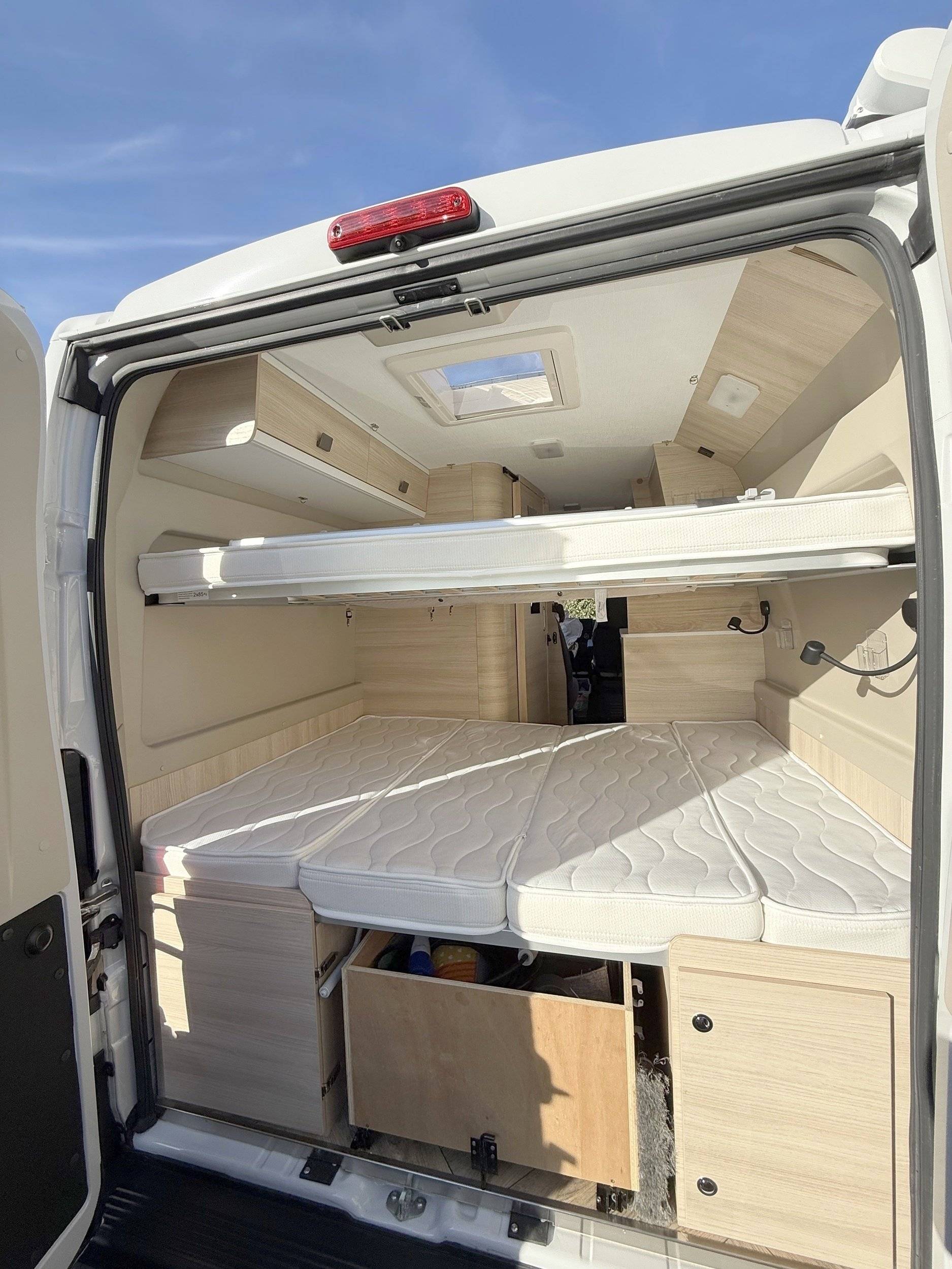 Couchages Fiat FIAT DUCATO - Yescapa