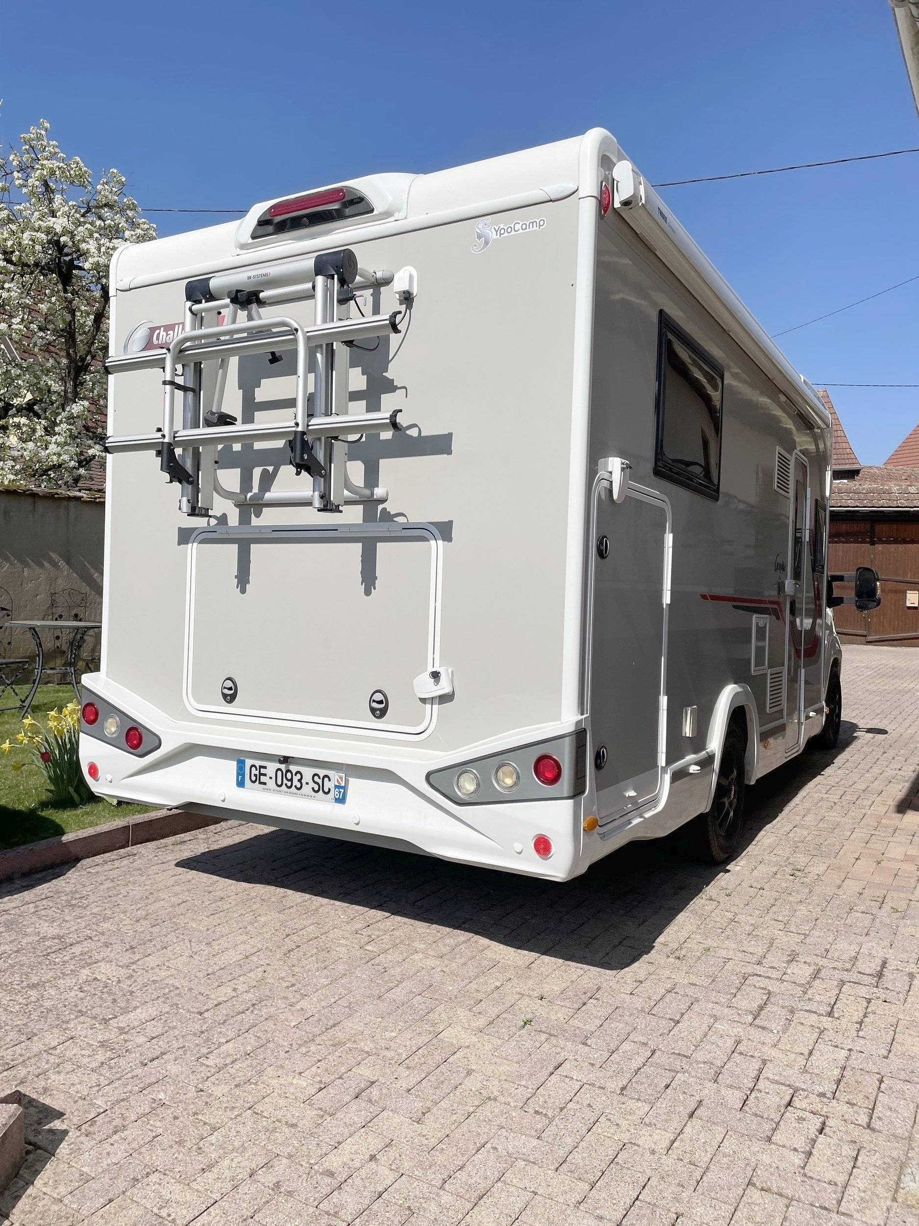 Challenger Challenger 328 VIP 