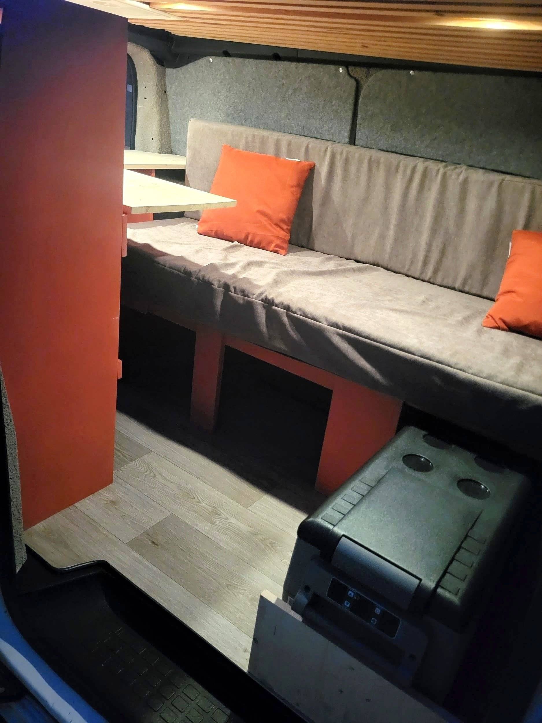 Couchages Peugeot peugeot expert - Yescapa