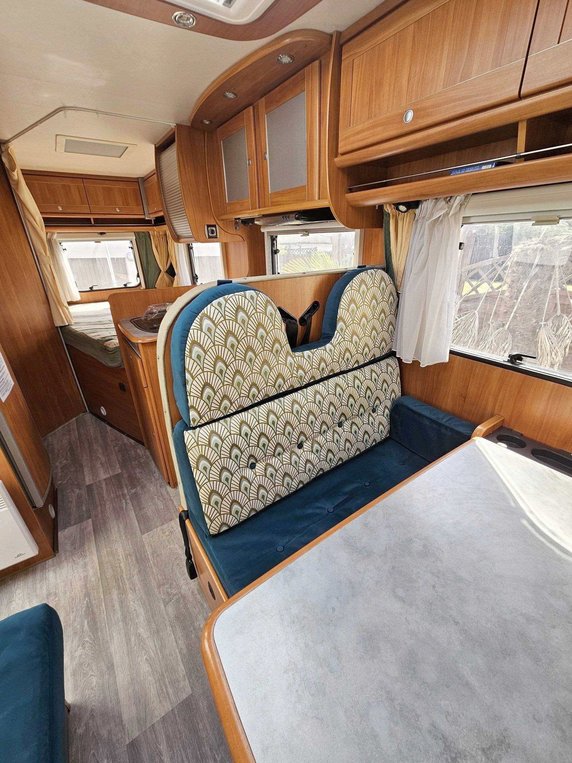 Dethleffs Globetrotter Elegance