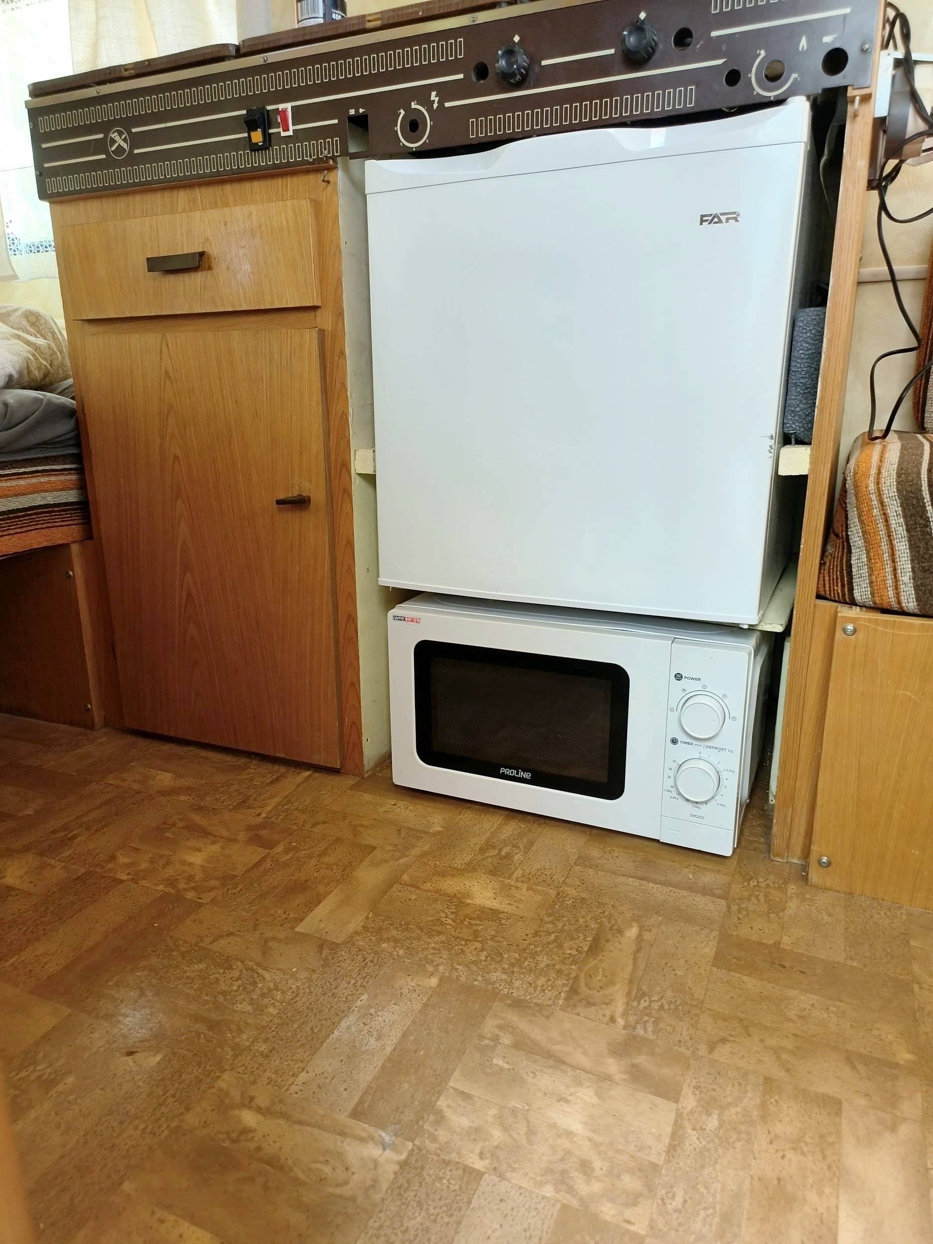 Kitchen Renault 2,0 l 90 ch - Yescapa
