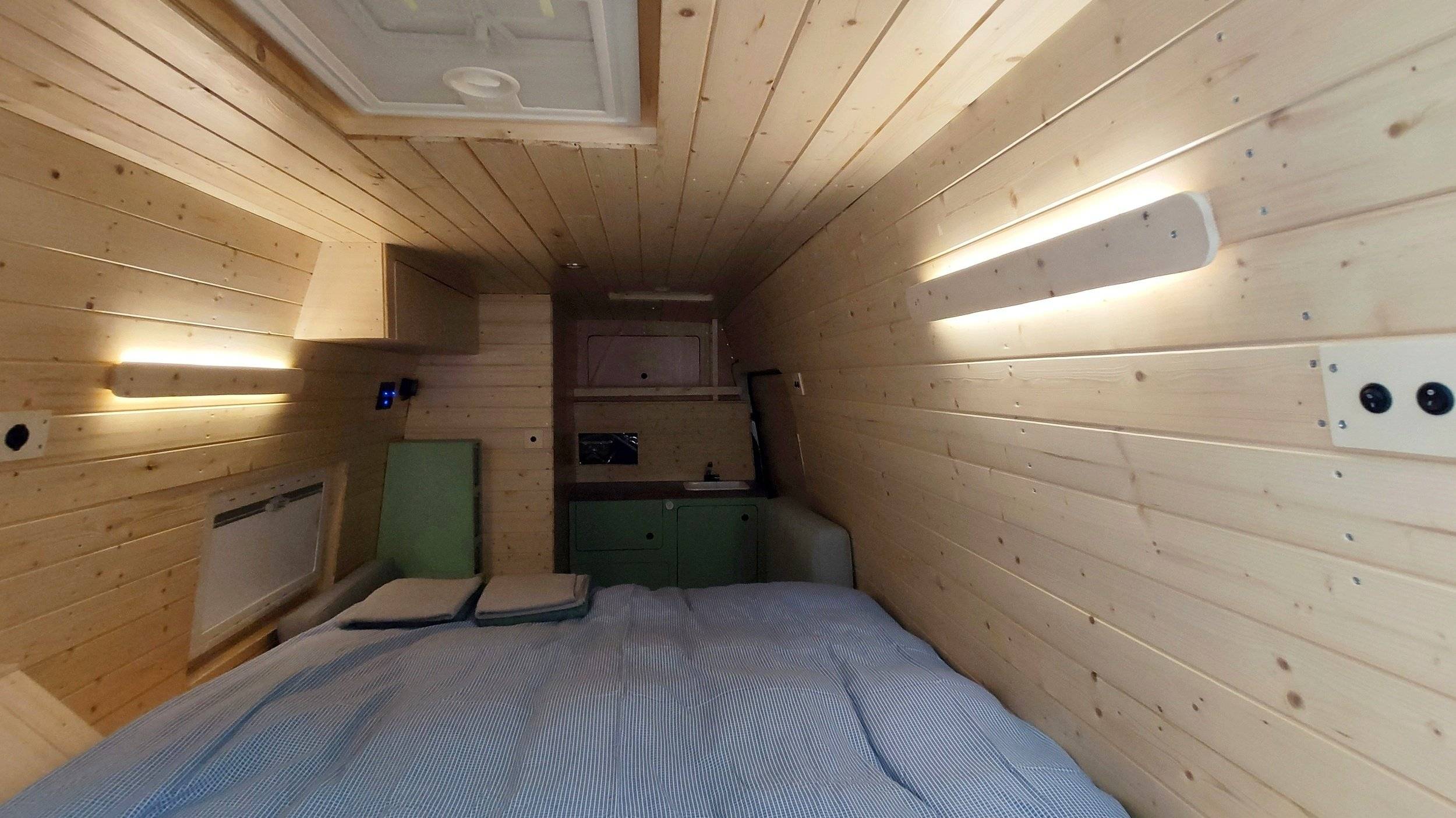 Ford Transit 2,4 l TDCi 140 ch.