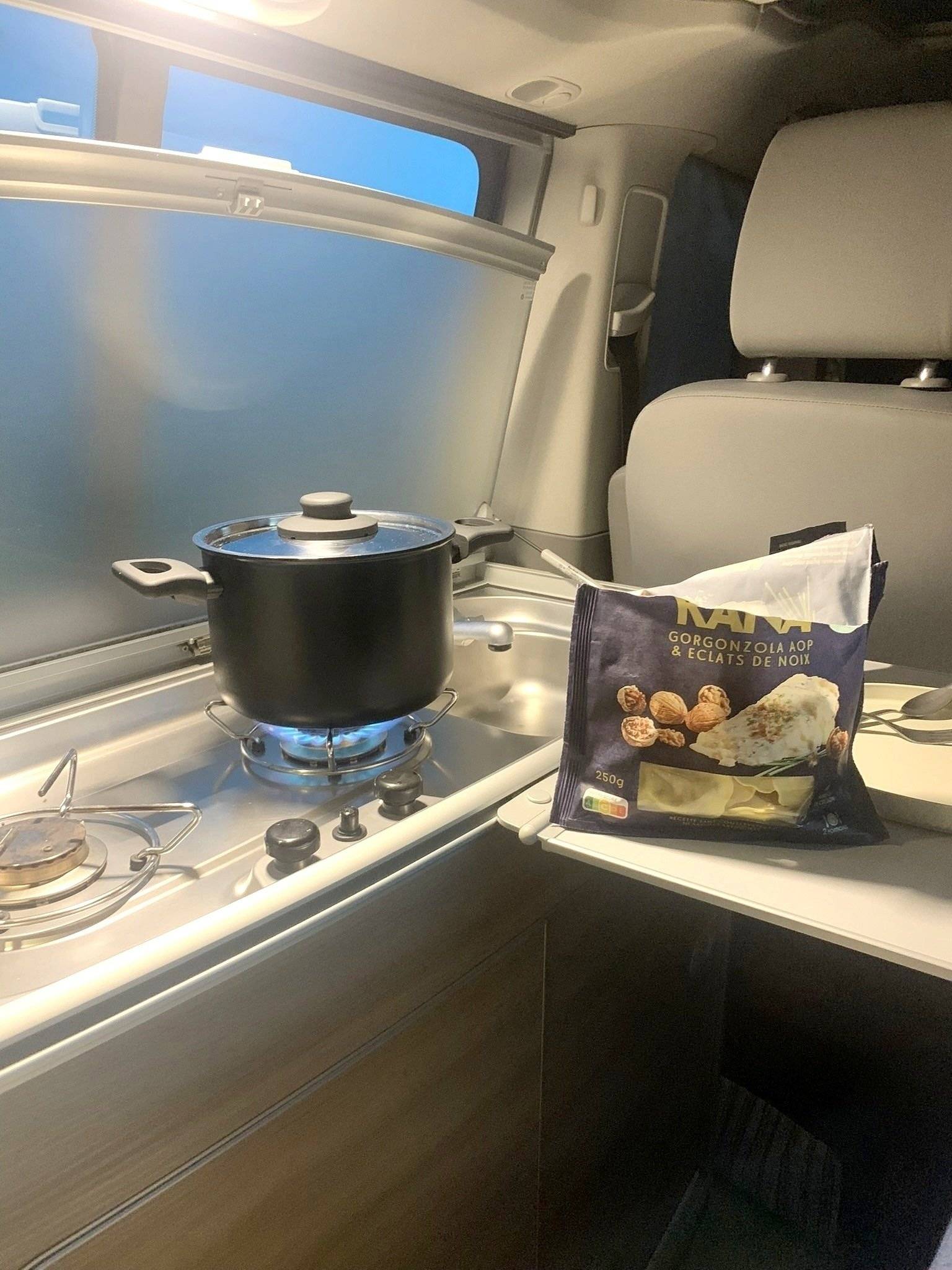 Volkswagen T6 California