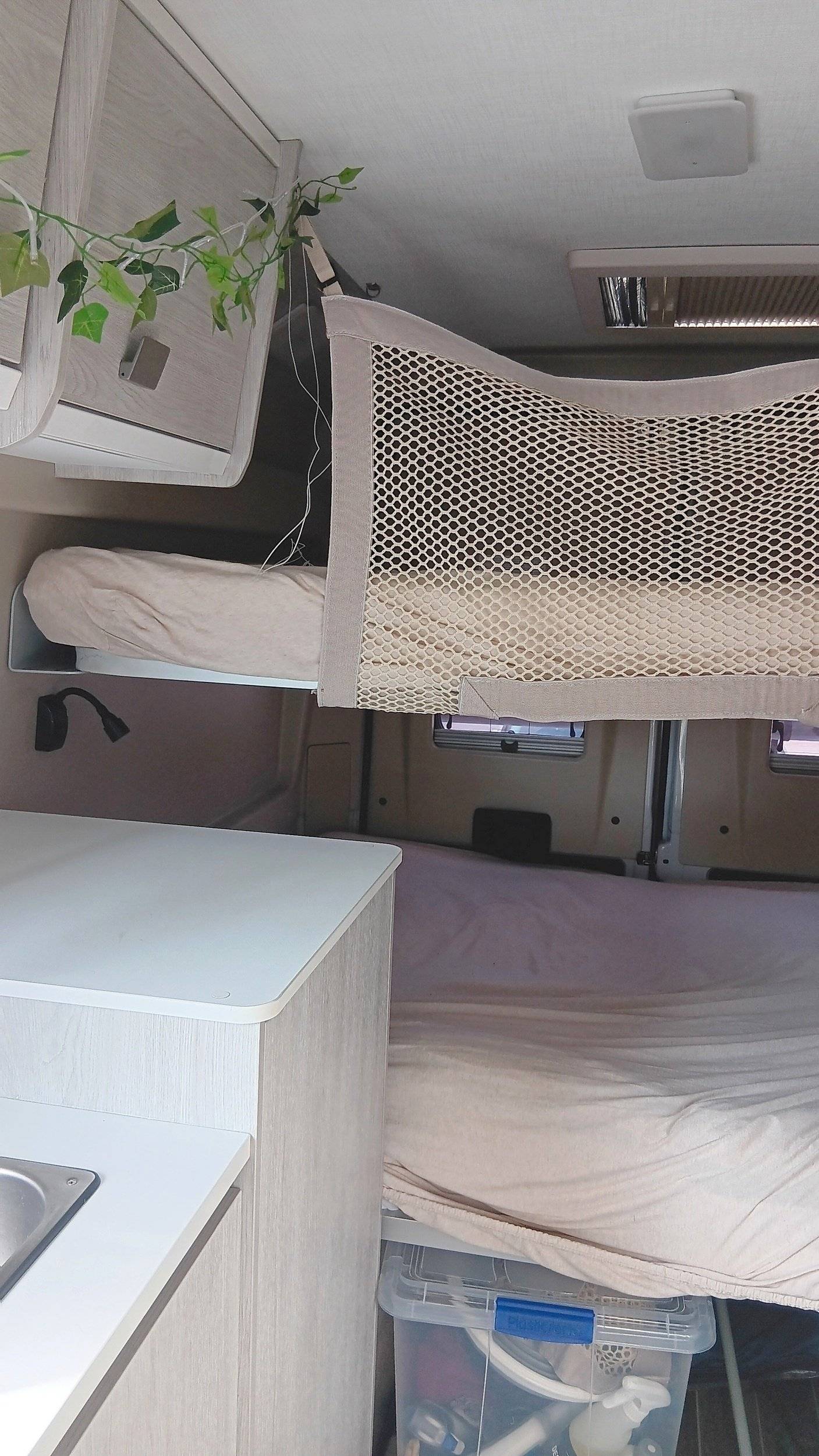 Schlafplätze Fiat Ducato 2,2 l Multijet 100 ch. - Yescapa