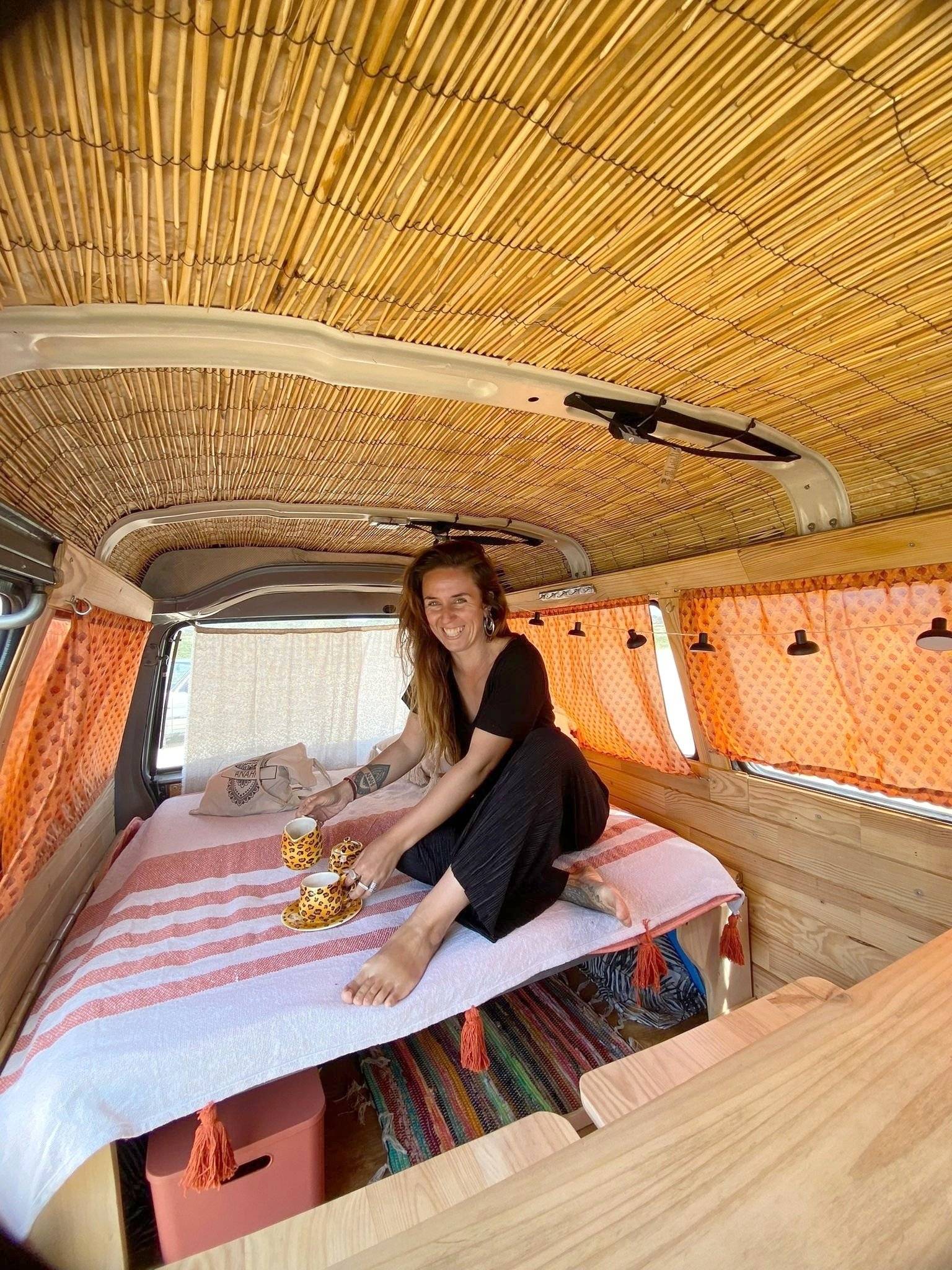 3 C Cartier/Brisebras Nissan Vanette