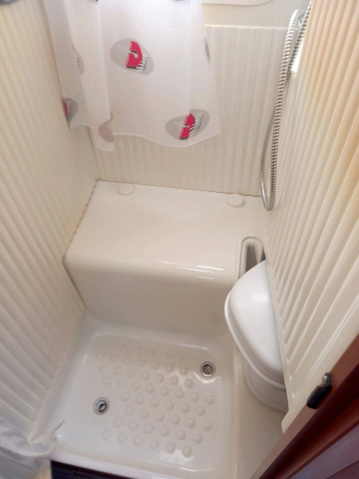 Dethleffs DETHLEFFS GLOBEVAN 02 - PERFILADA 2-4 PL - Nº 10