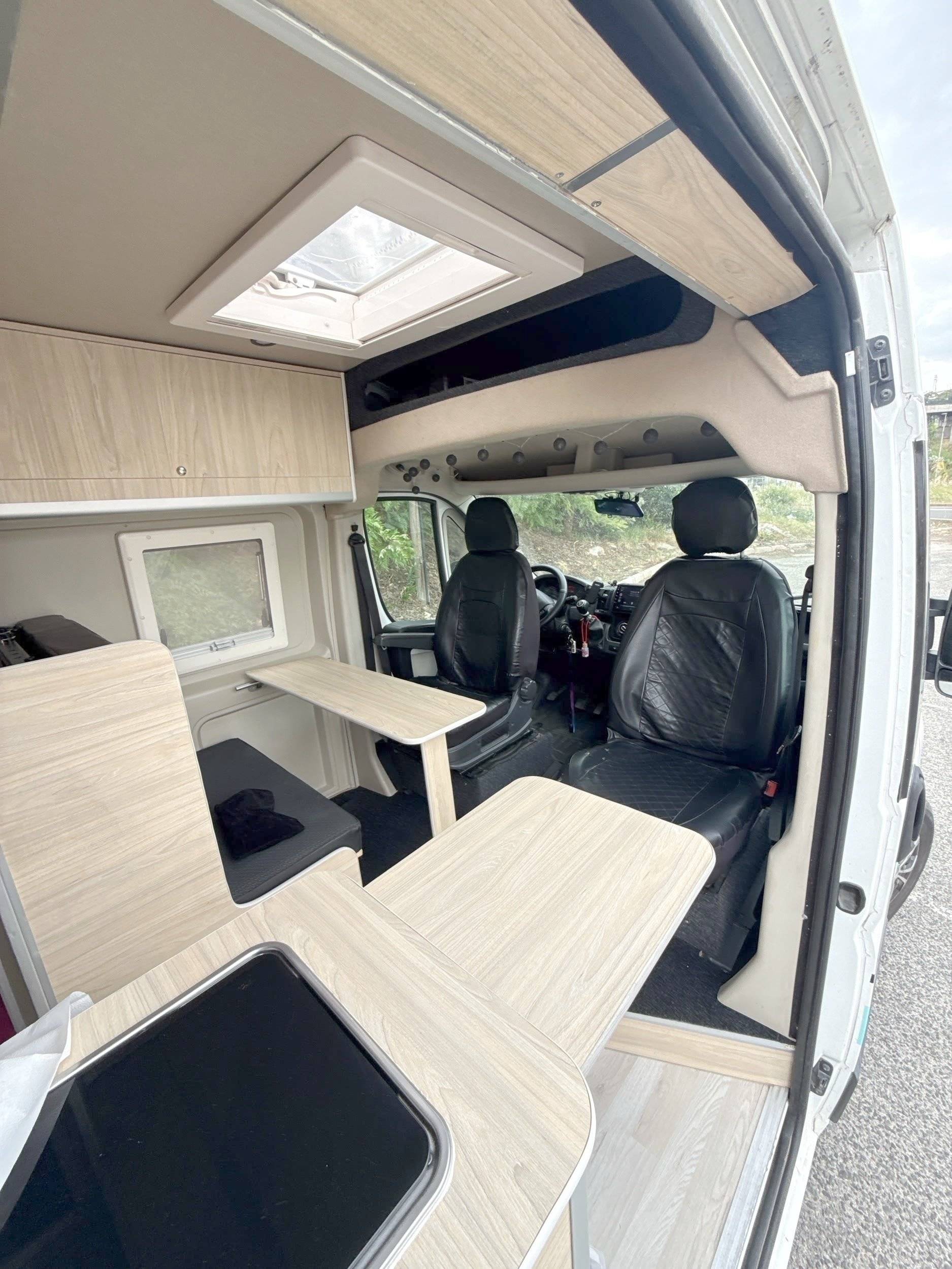 Peugeot Boxer 2,2 l hdi 130 ch