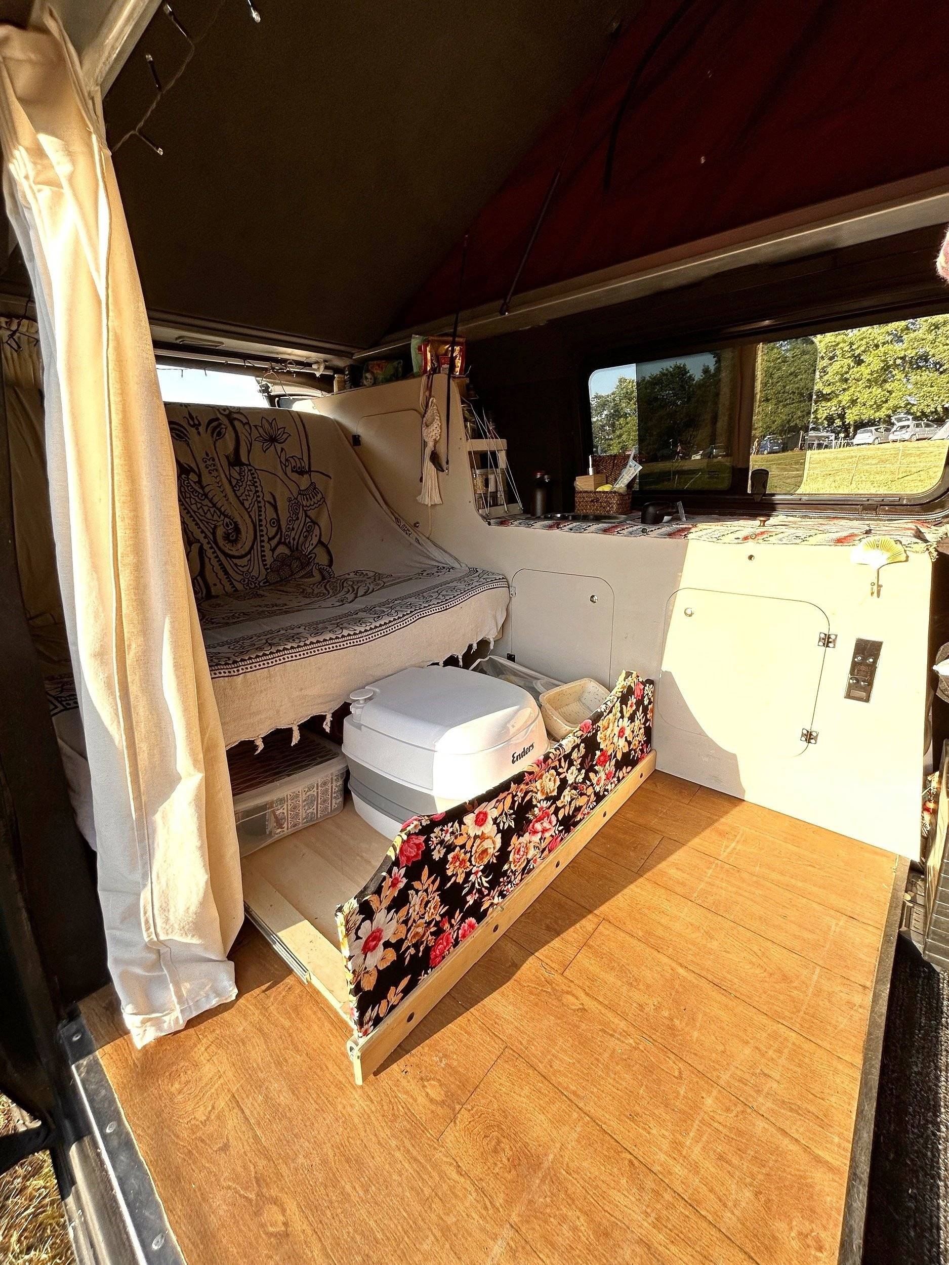 Volkswagen T5 2,0 l 84 ch