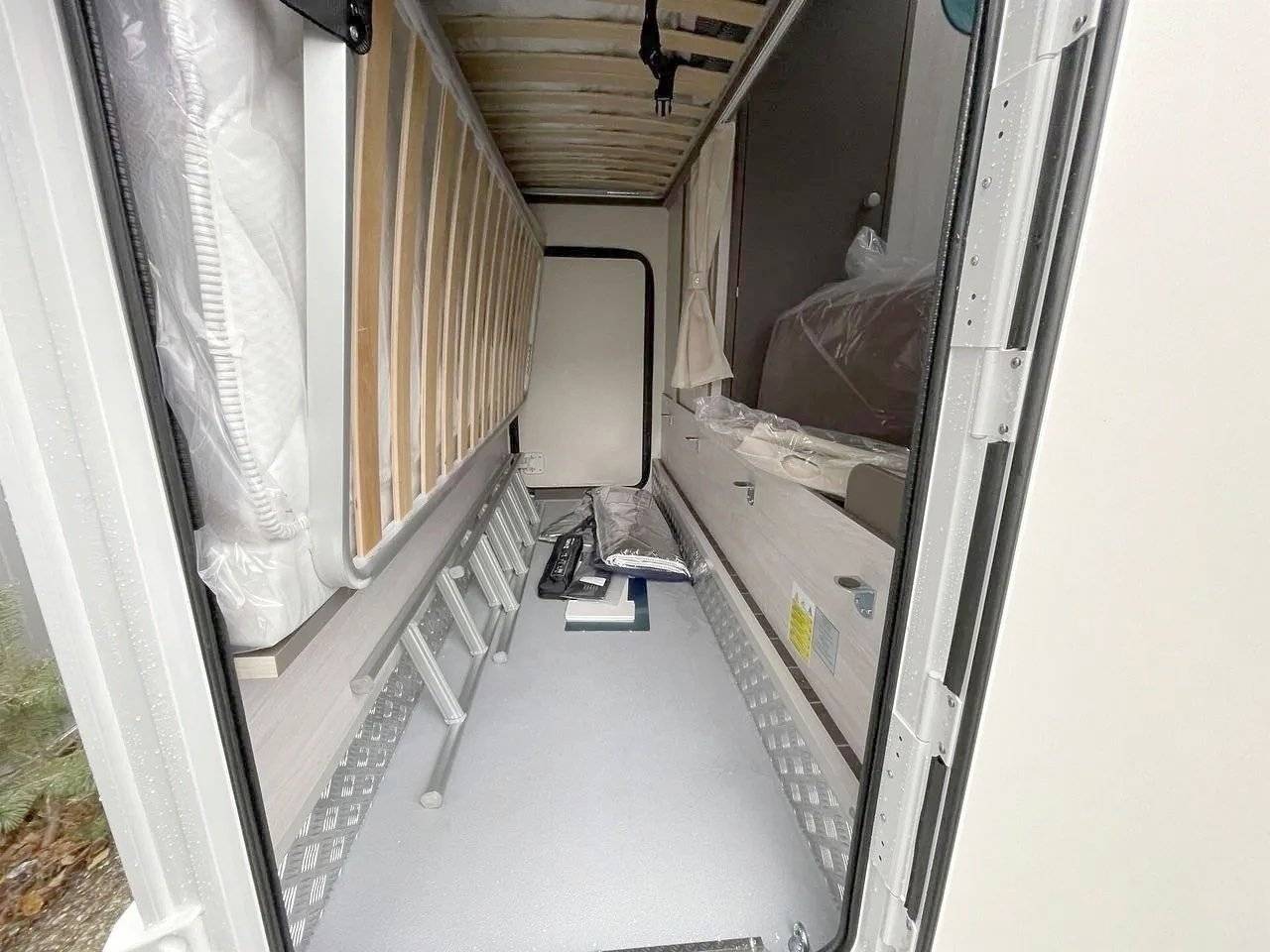 Ford Transit 2,4 l 140 ch