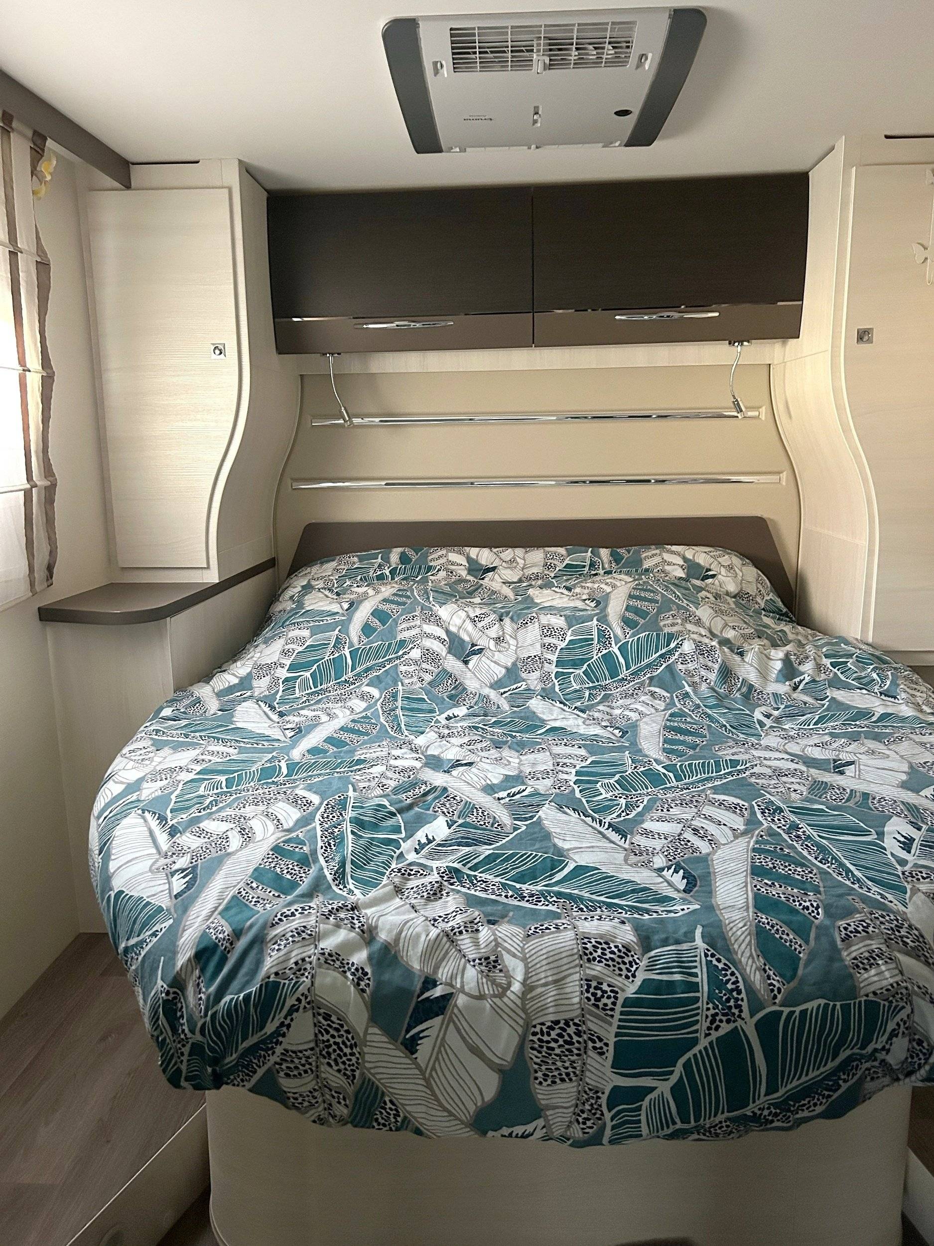 Challenger 03 Active