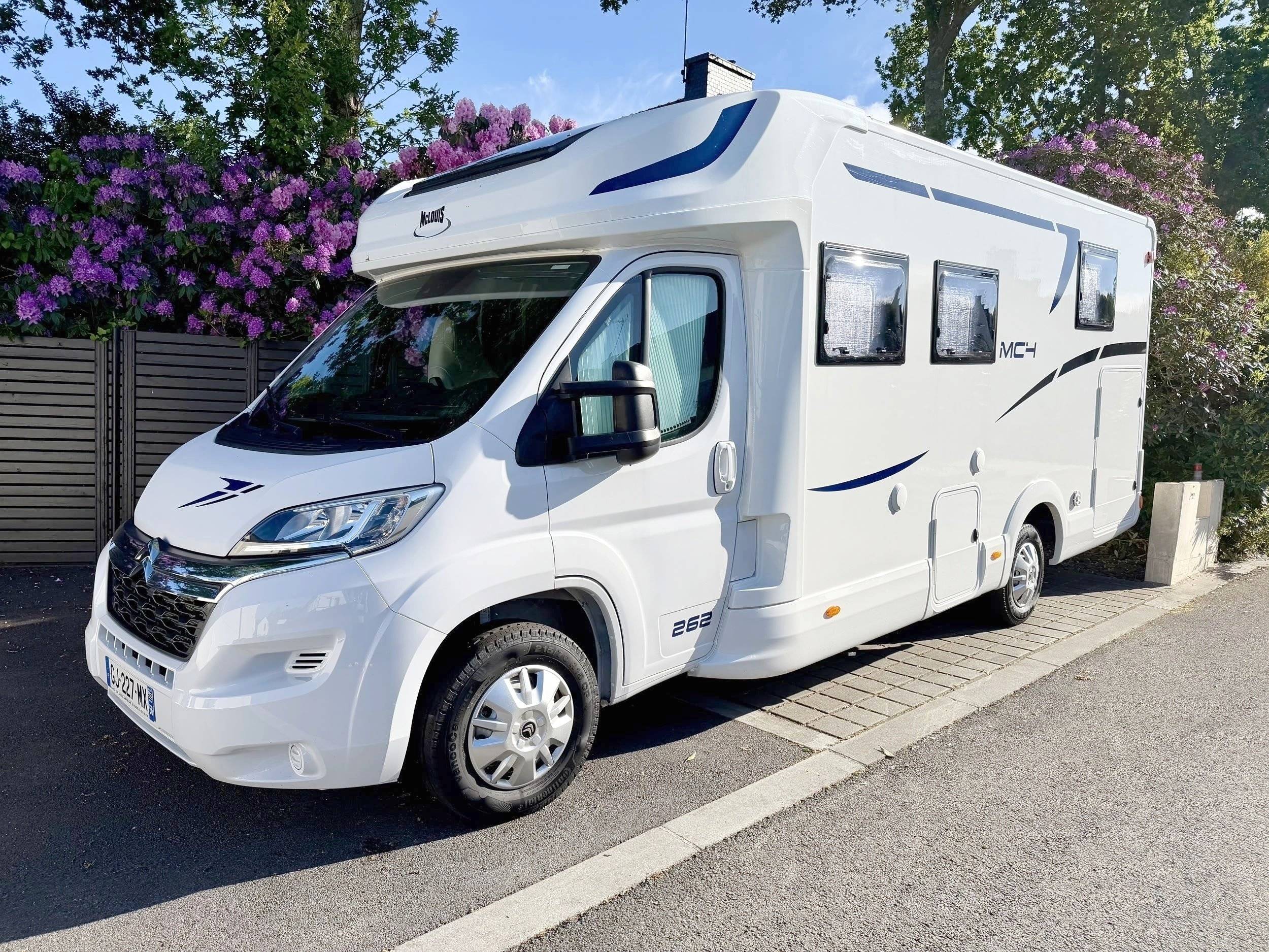 schräge Vorderansicht Citroën Jumper 2,2 l 150 ch - Yescapa