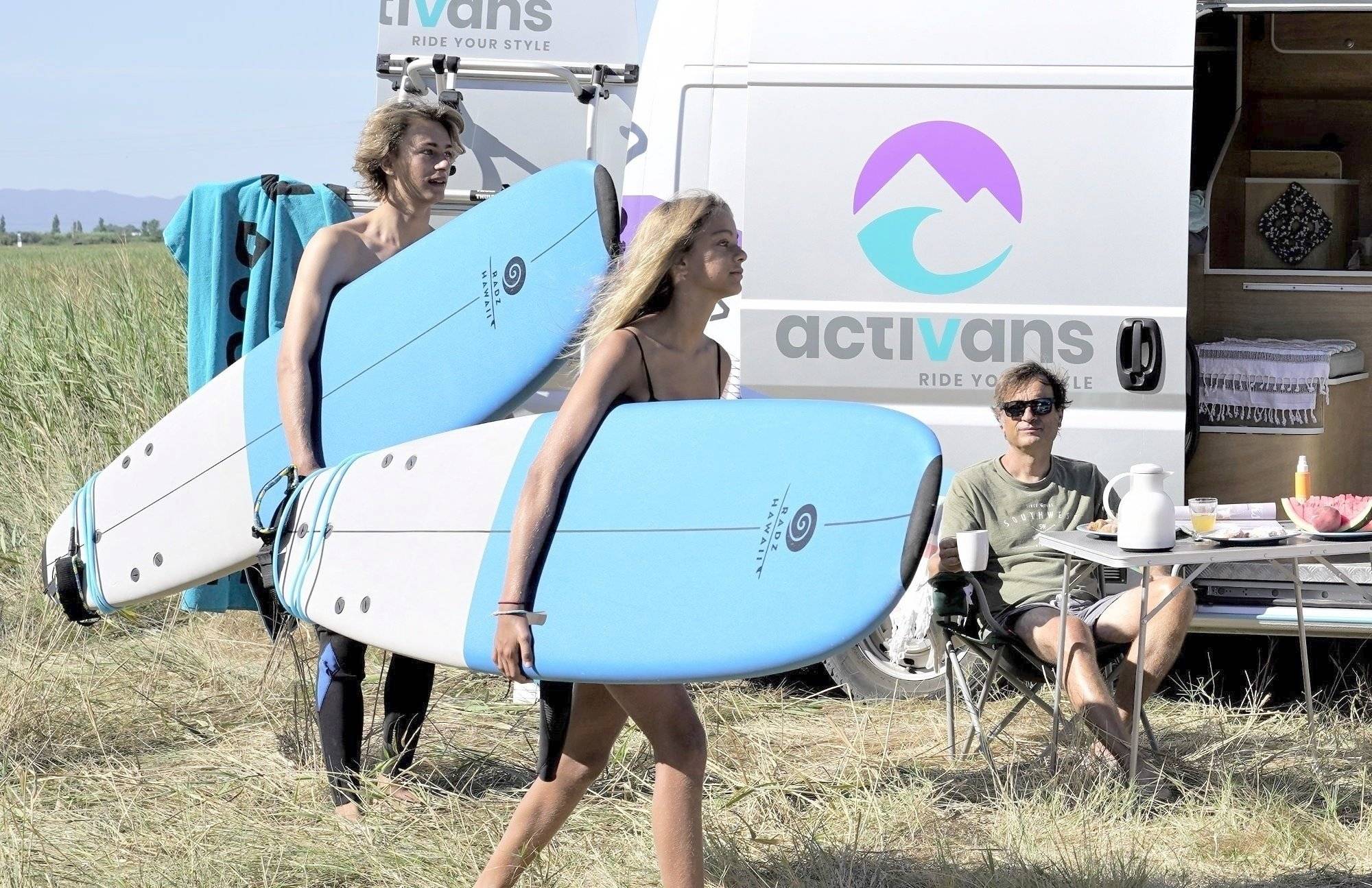 ACTIVANS SURF VAN 2 P. 