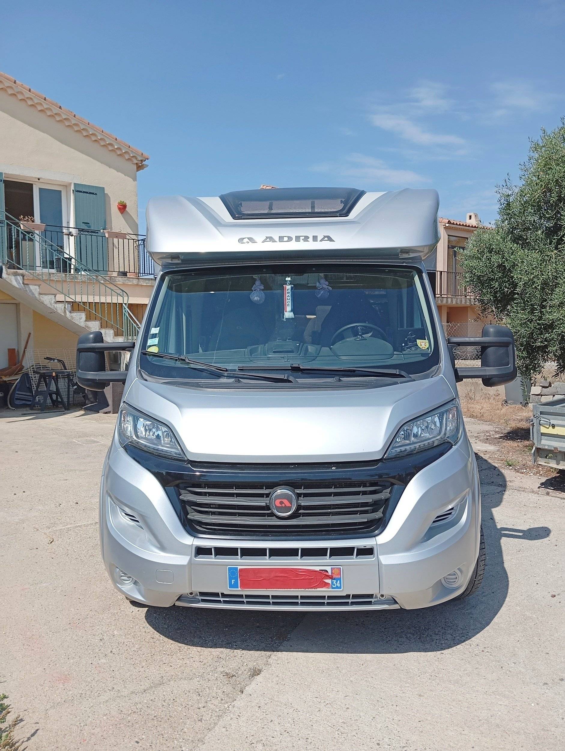 Adria Adria Coral Suprème 670 SC