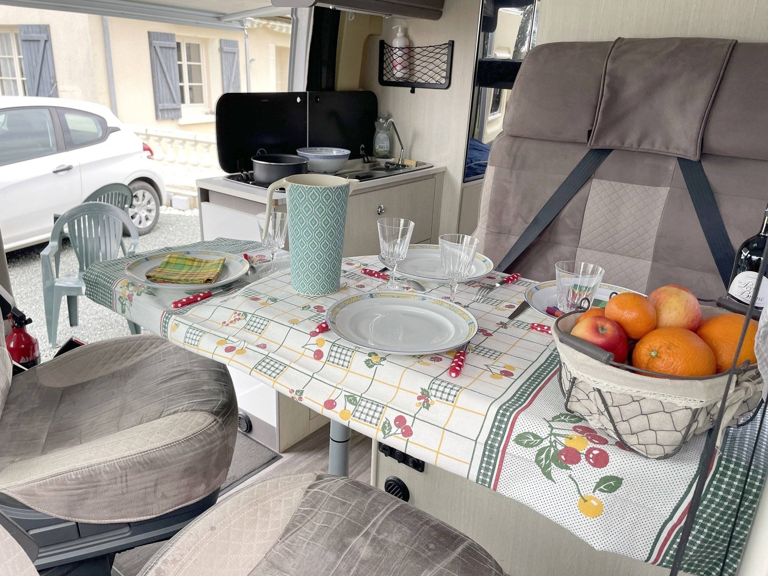 Challenger 2,3 l 130 ch