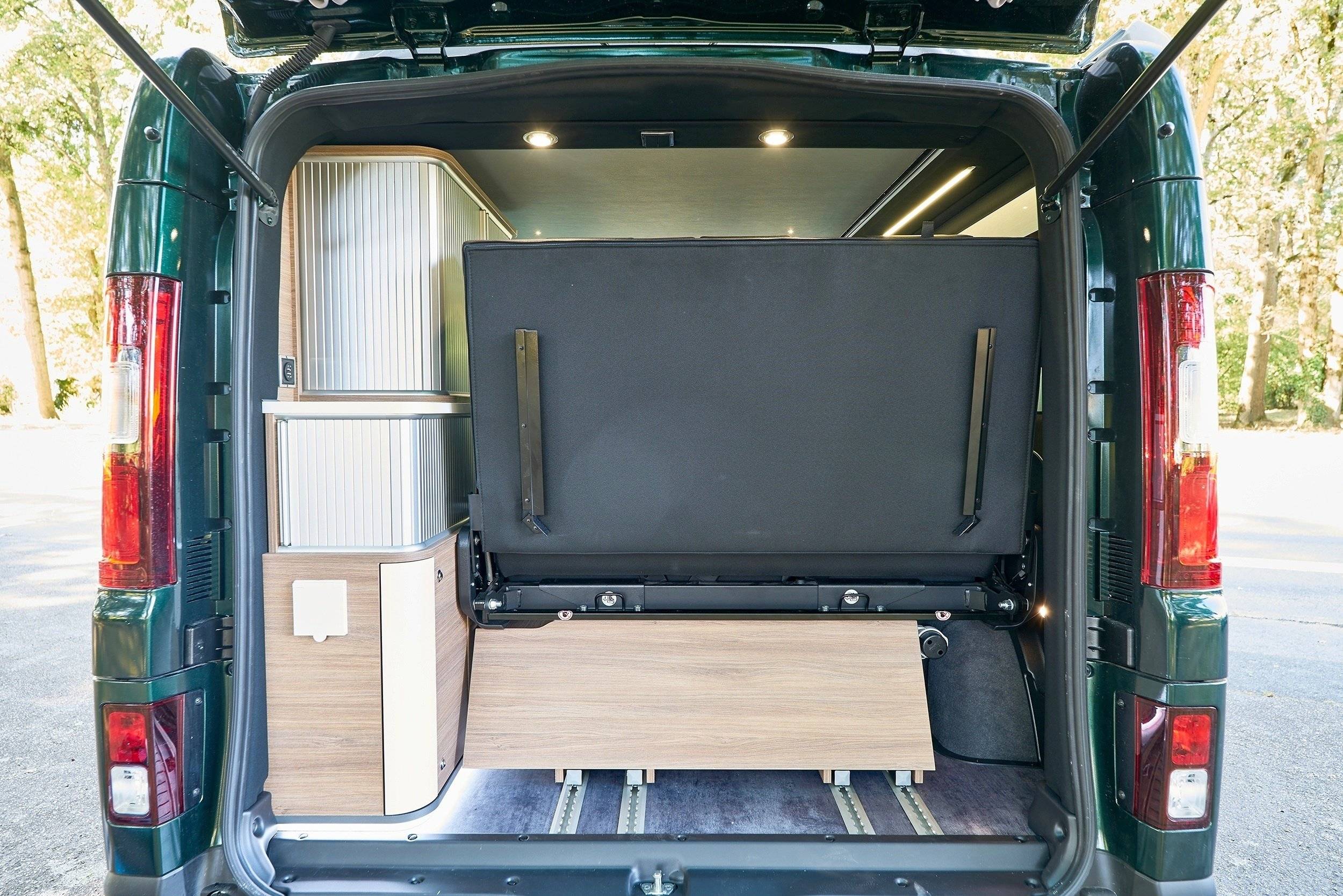 Bavaria Trafic L2H1 2 l 140 ch