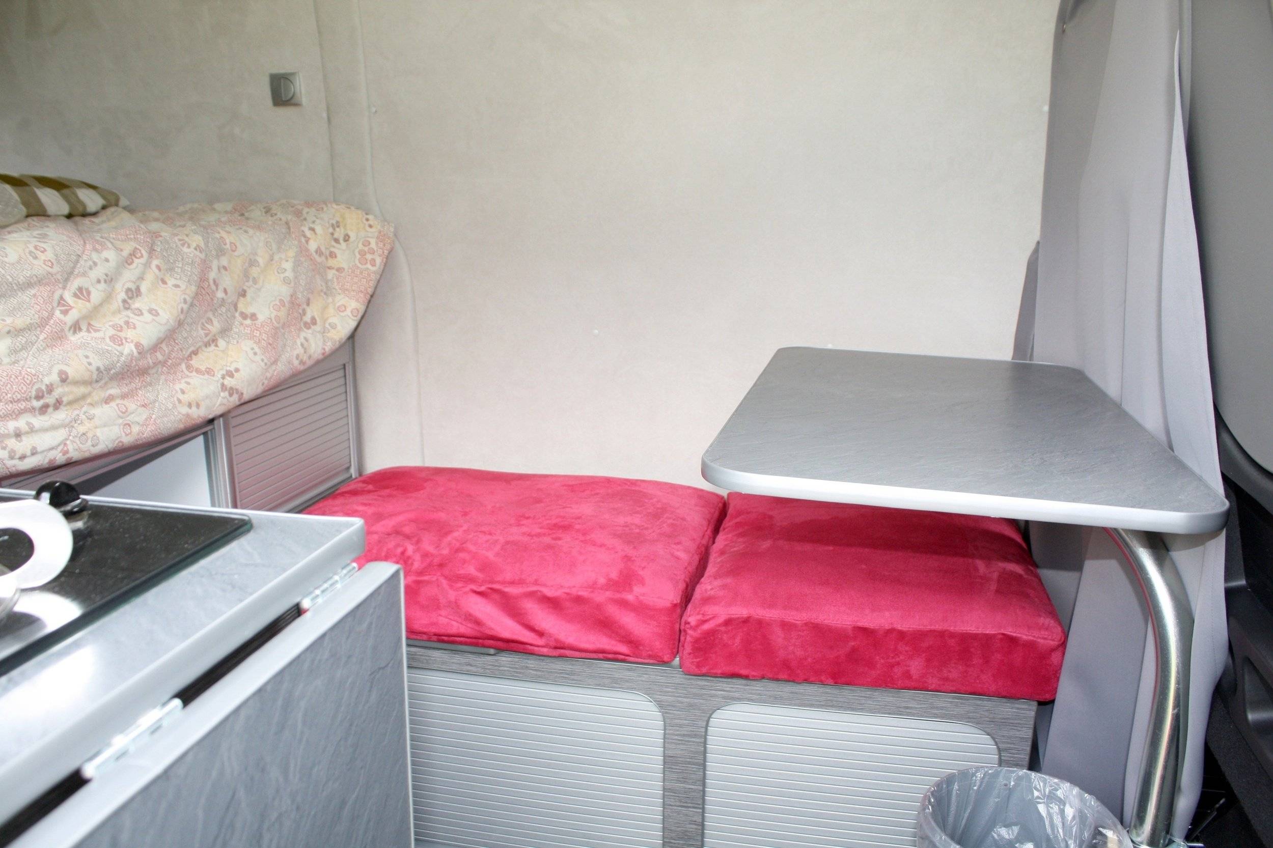 Dinette Renault - Yescapa