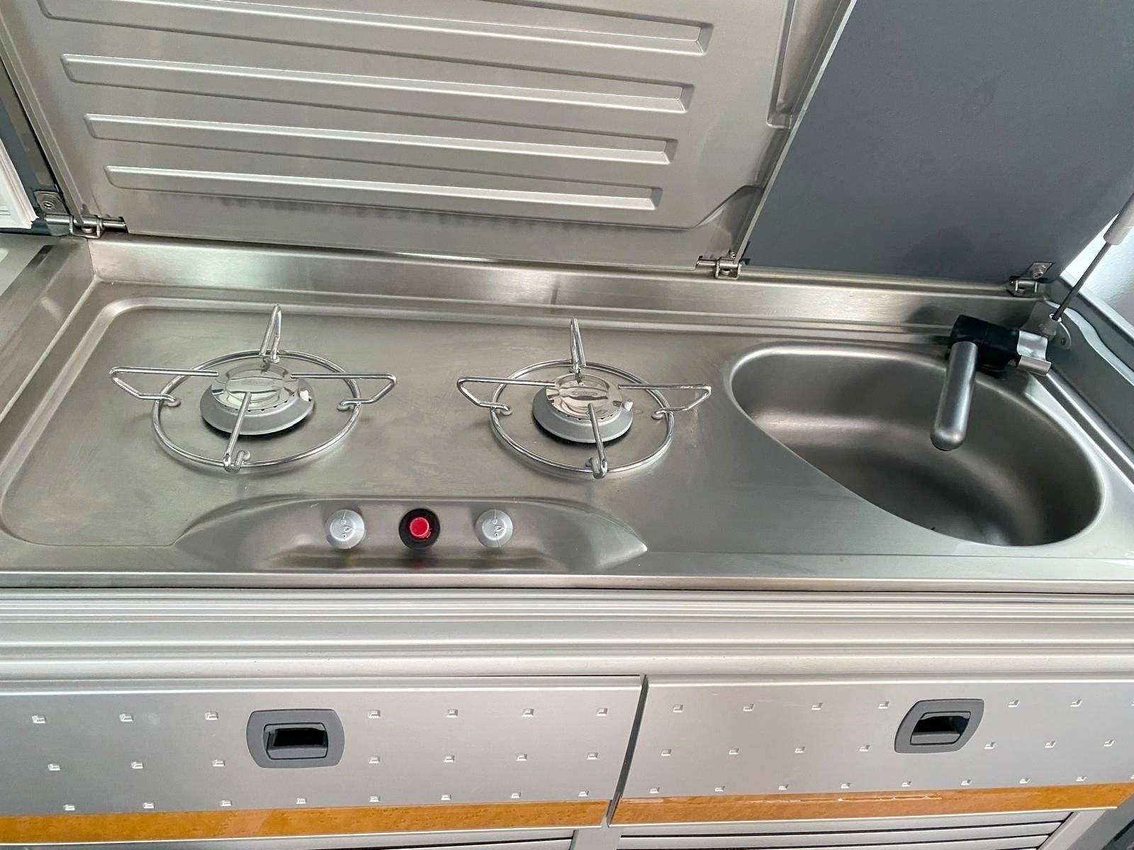 Volkswagen Mercedes Marco polo