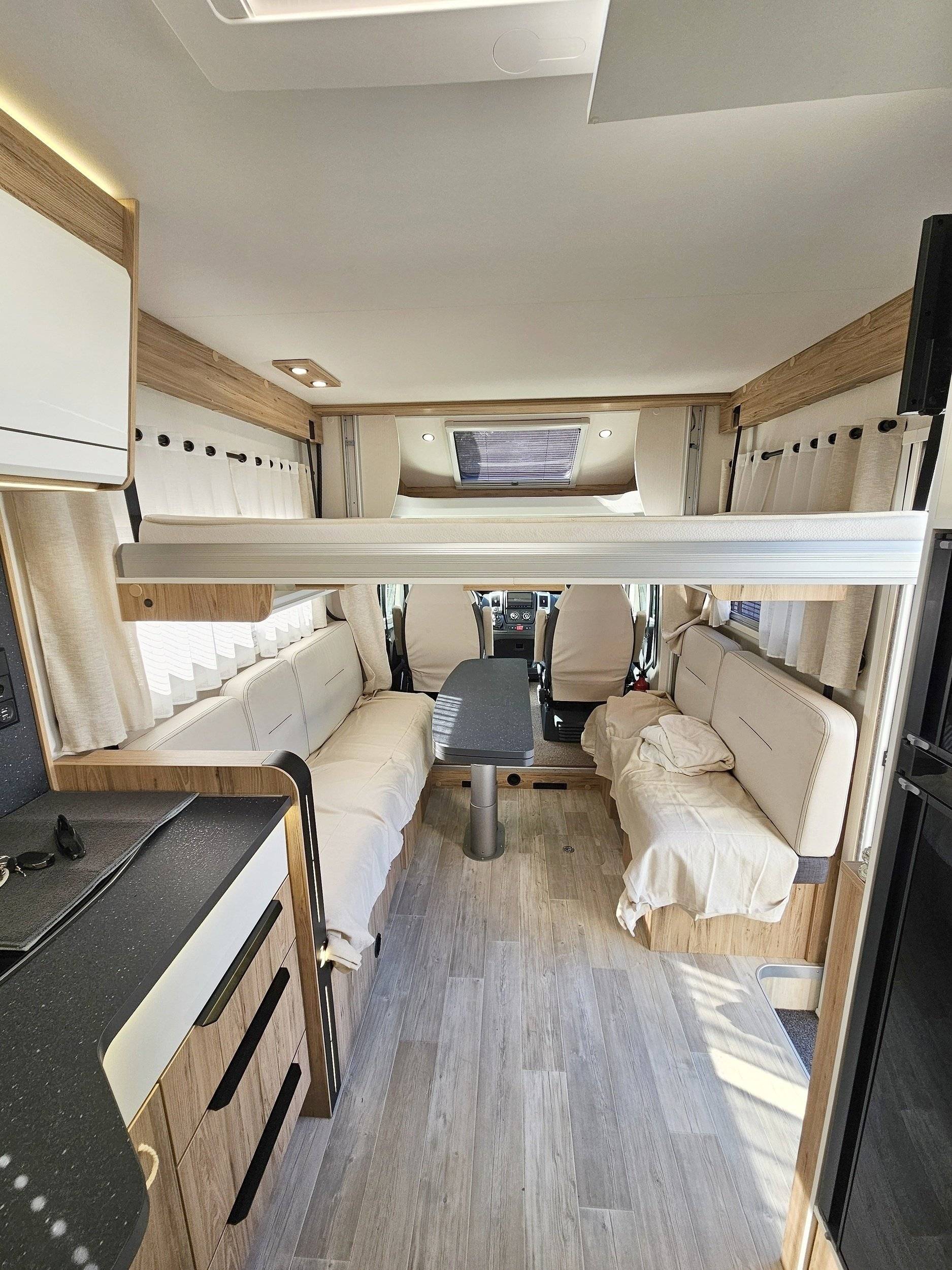 Bavaria BAVARIA T696D