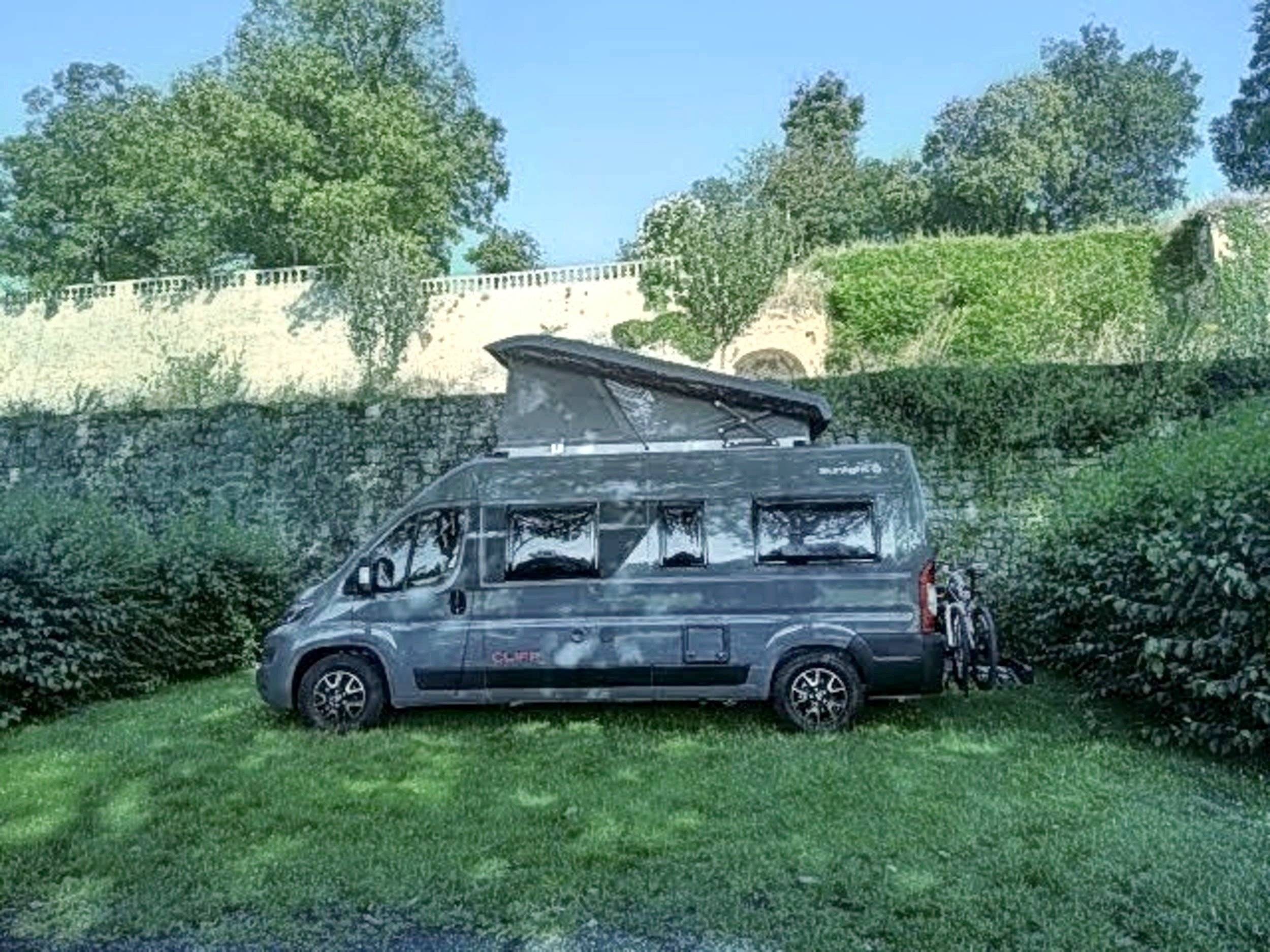 Sunlight Cliff 600 Adventure Edition