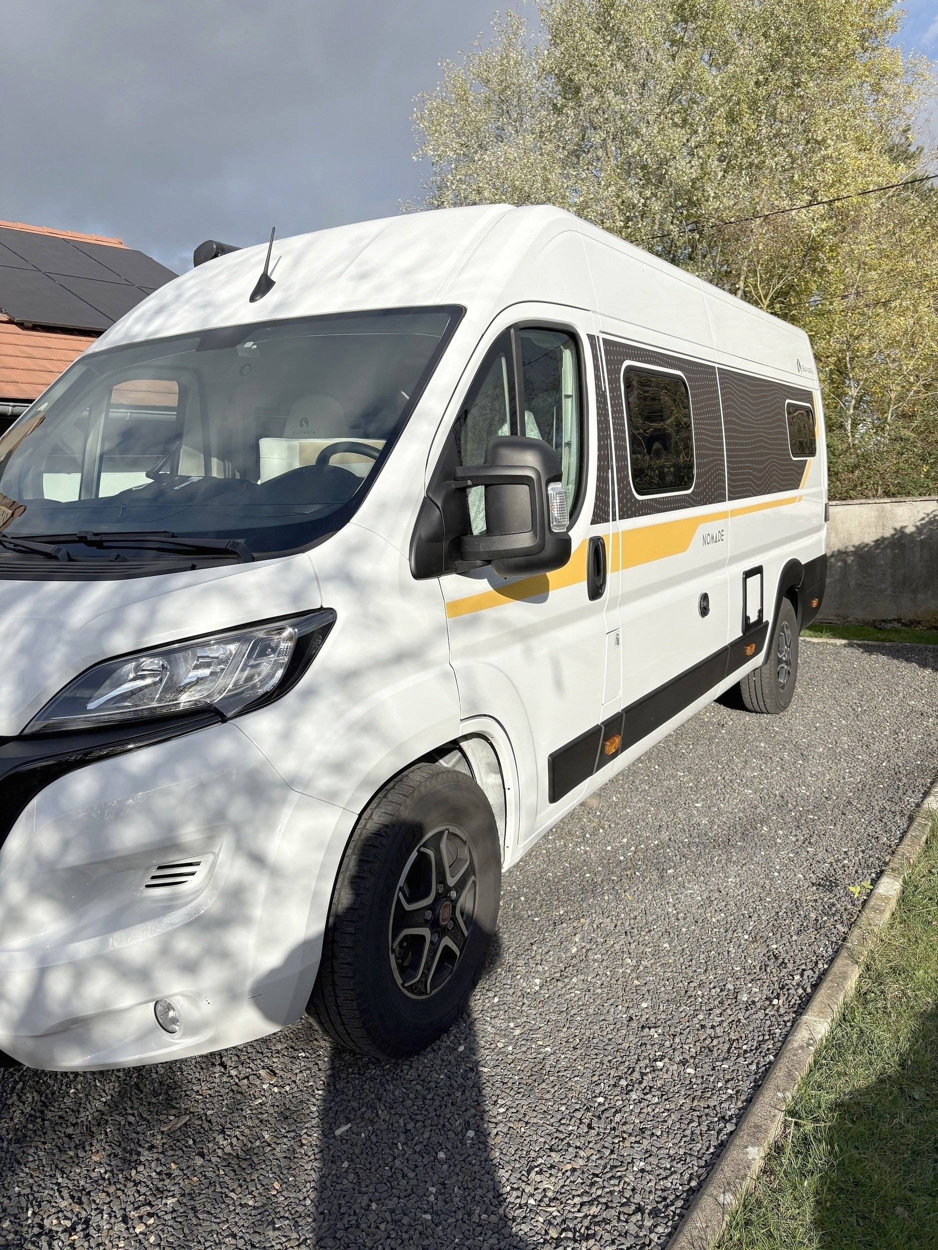 Voorkant 3/4 Fiat - Yescapa