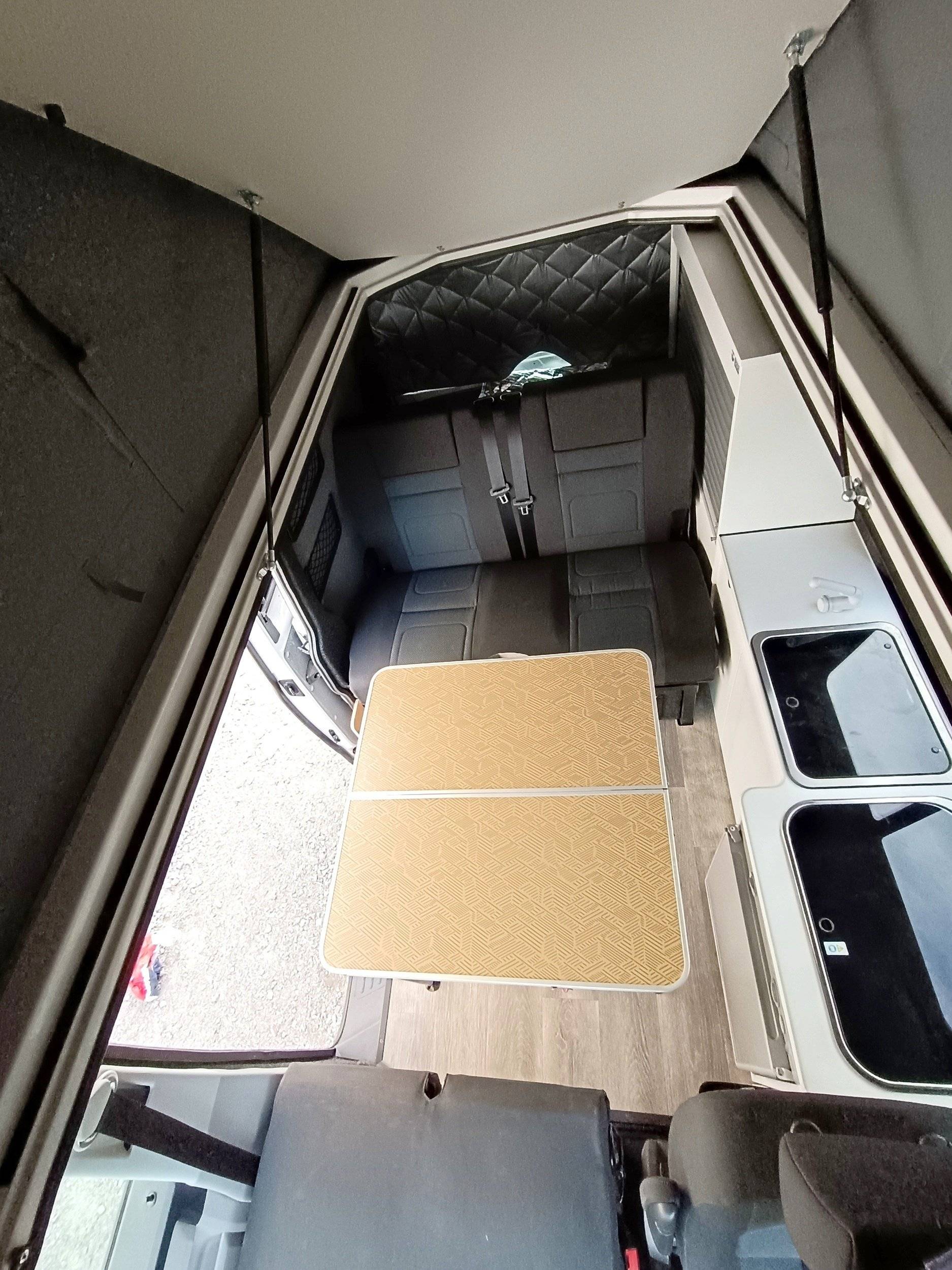Coin repas Volkswagen Volkswagen T6 - Yescapa