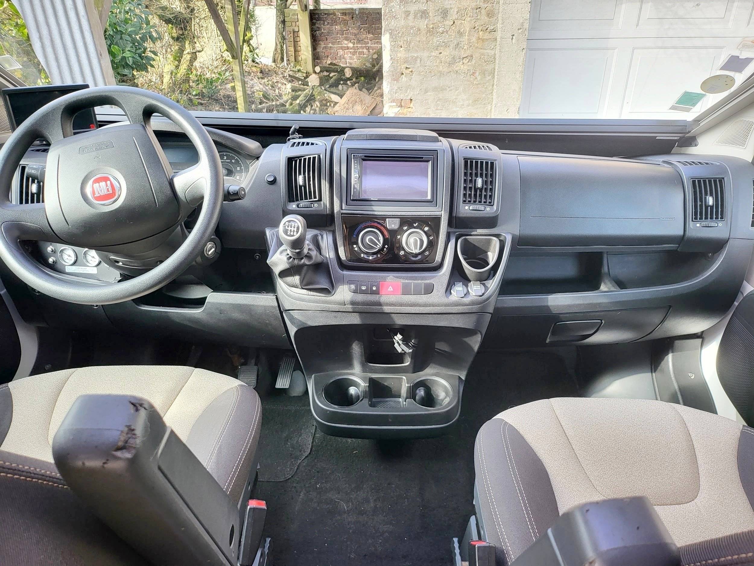 Mclouis Yearling 89G