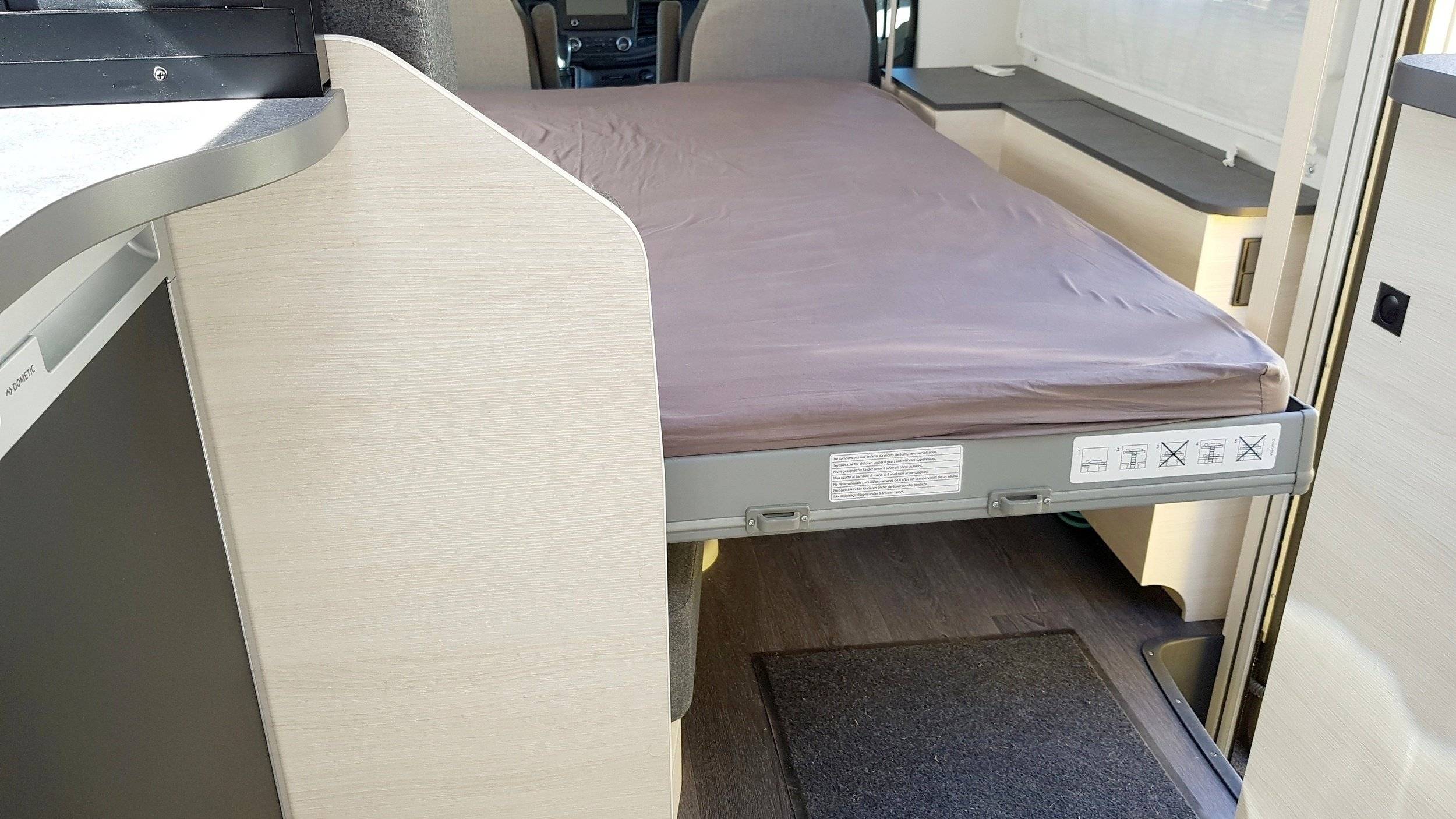 Challenger 240 Open Edition