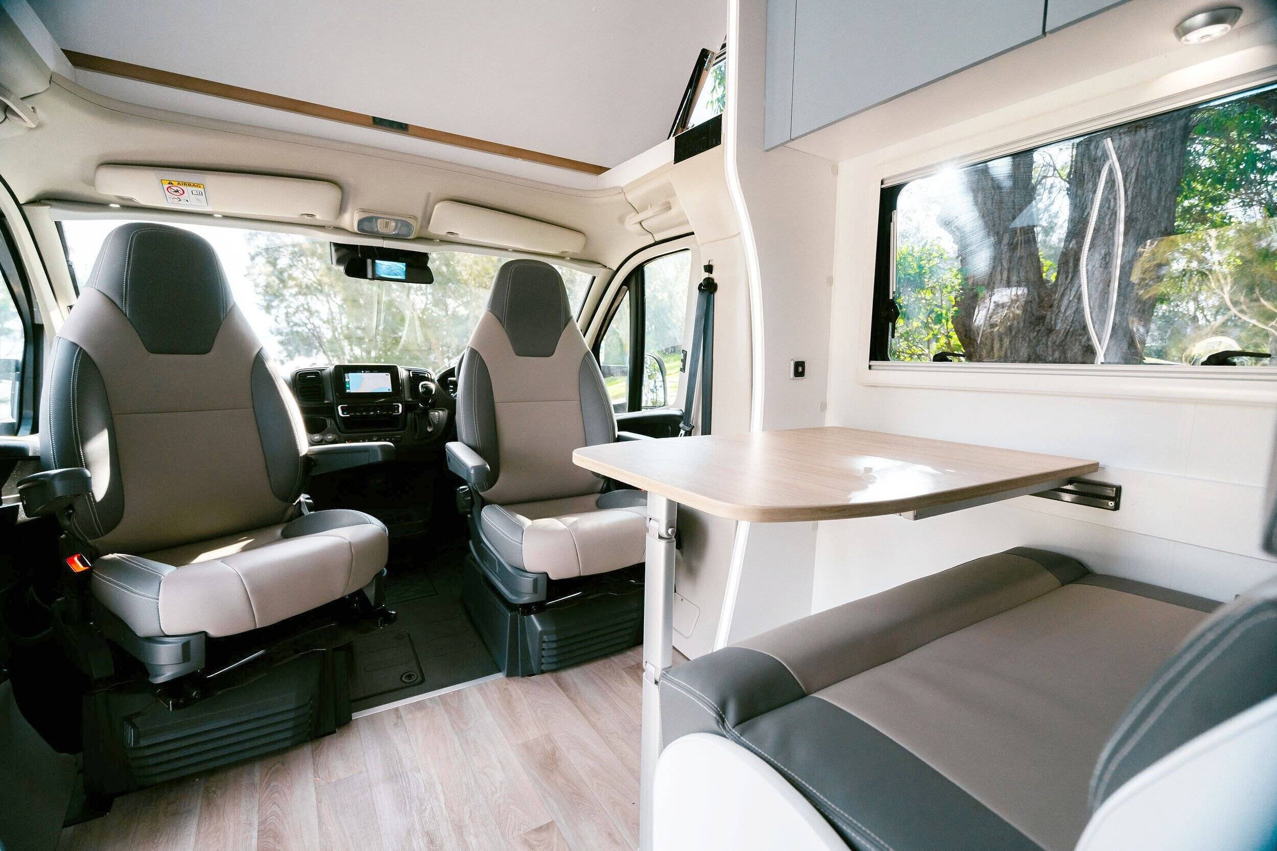 Otro Oc Comfort Family 4 Auto Base Oc Comfort Family 4 Auto Base - Yescapa