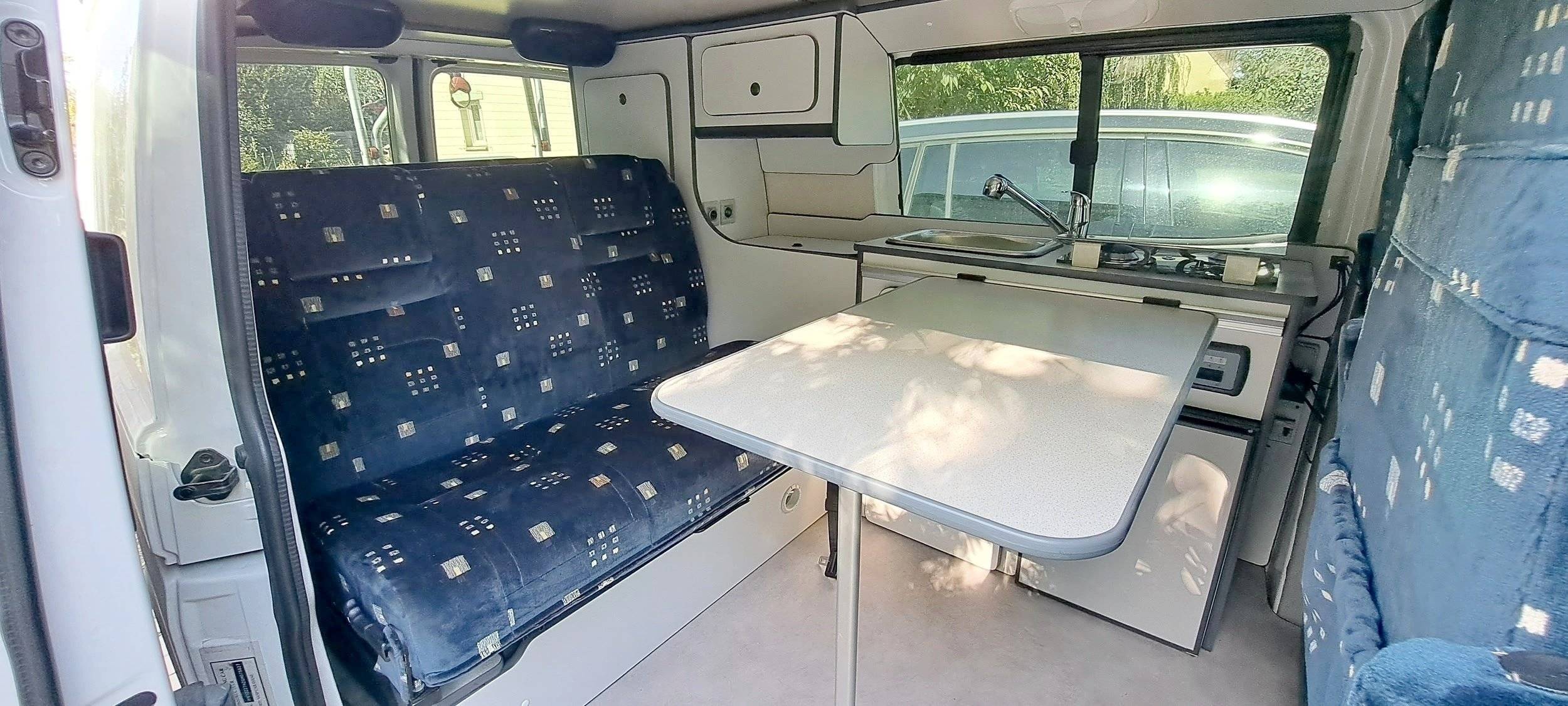 Couchages Volkswagen Transporter T6 2,0 l 140 ch - Yescapa