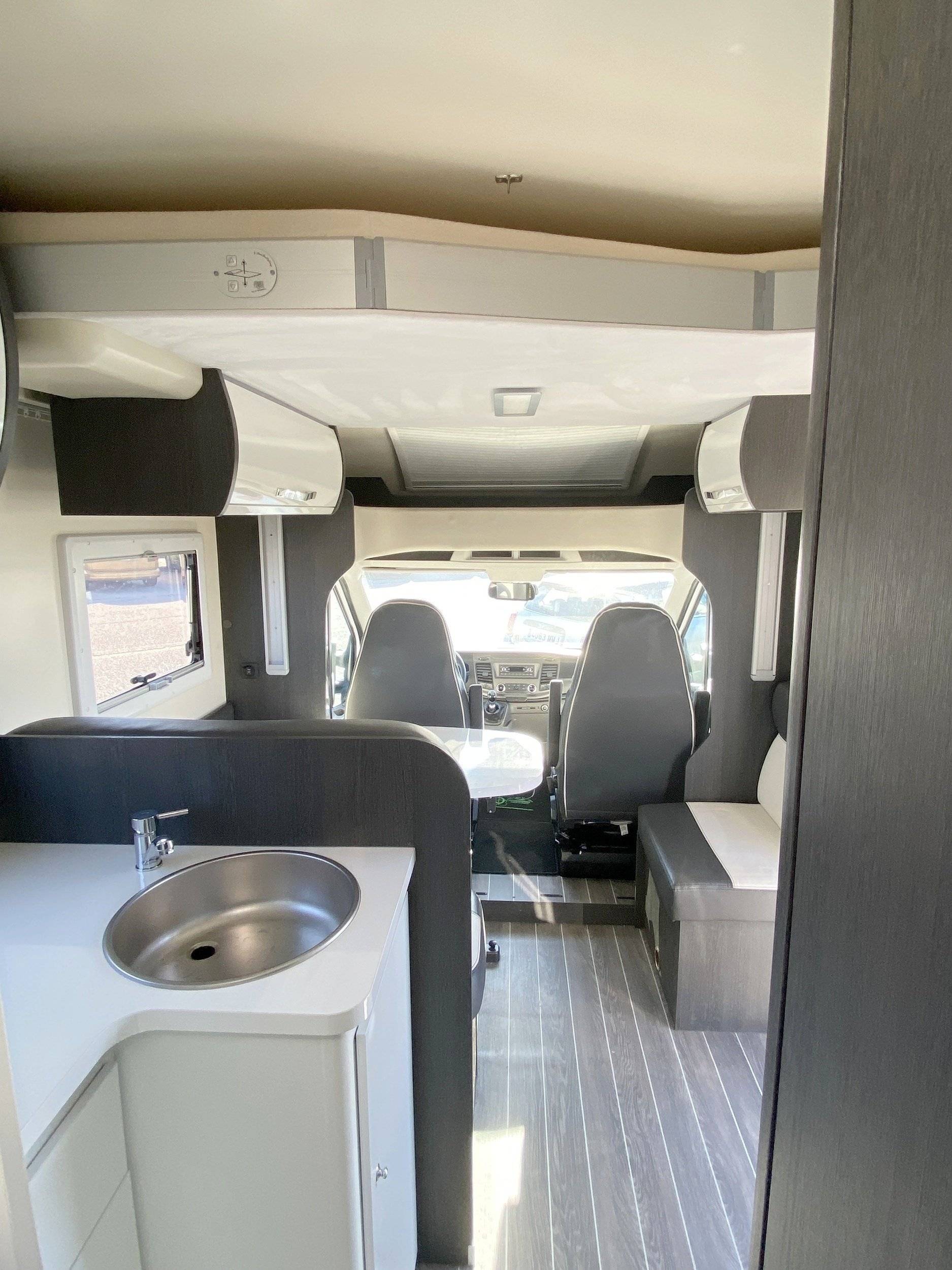 Hymercar Transit 2,0 l 130 ch