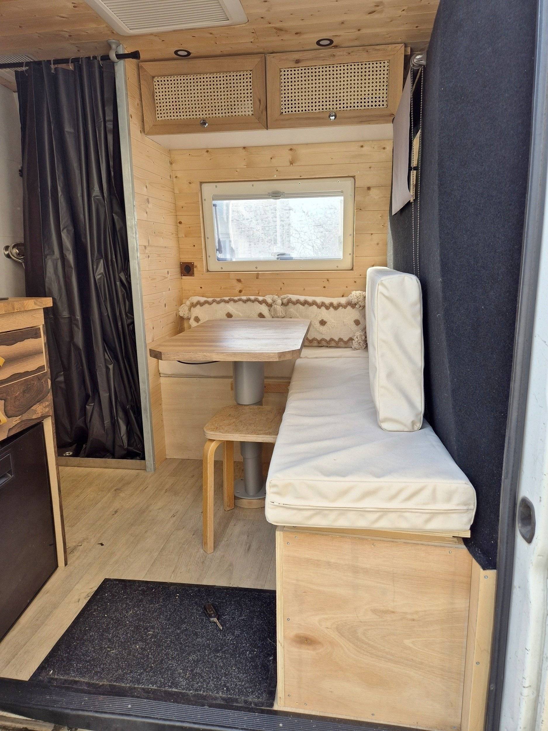 artisan Citroën jumper