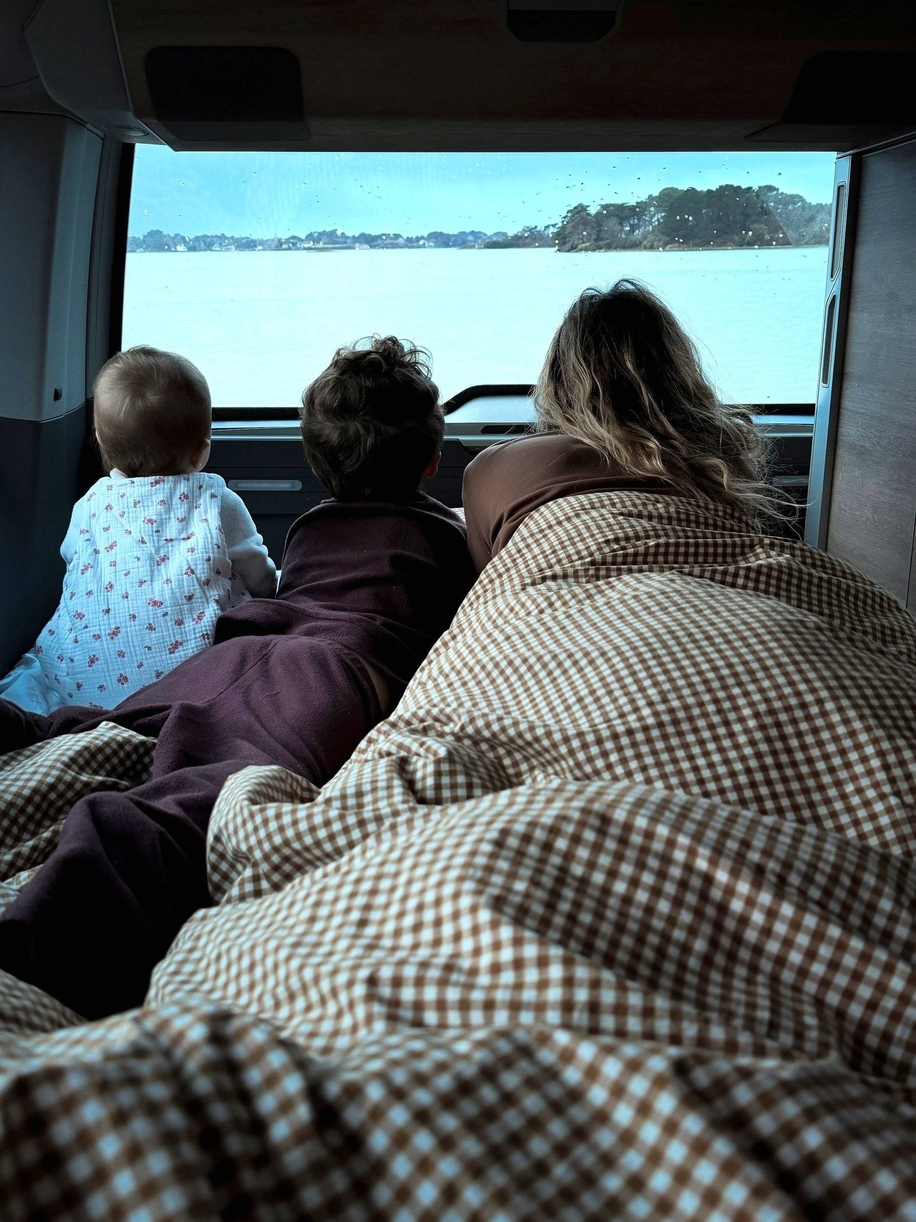 Berth Volkswagen California Océan - Yescapa