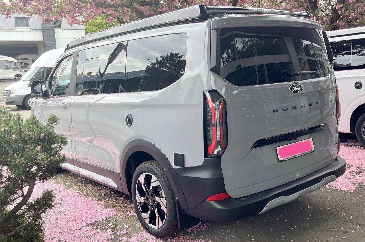 Ansicht von hinten Ford Ford Nugget - Yescapa