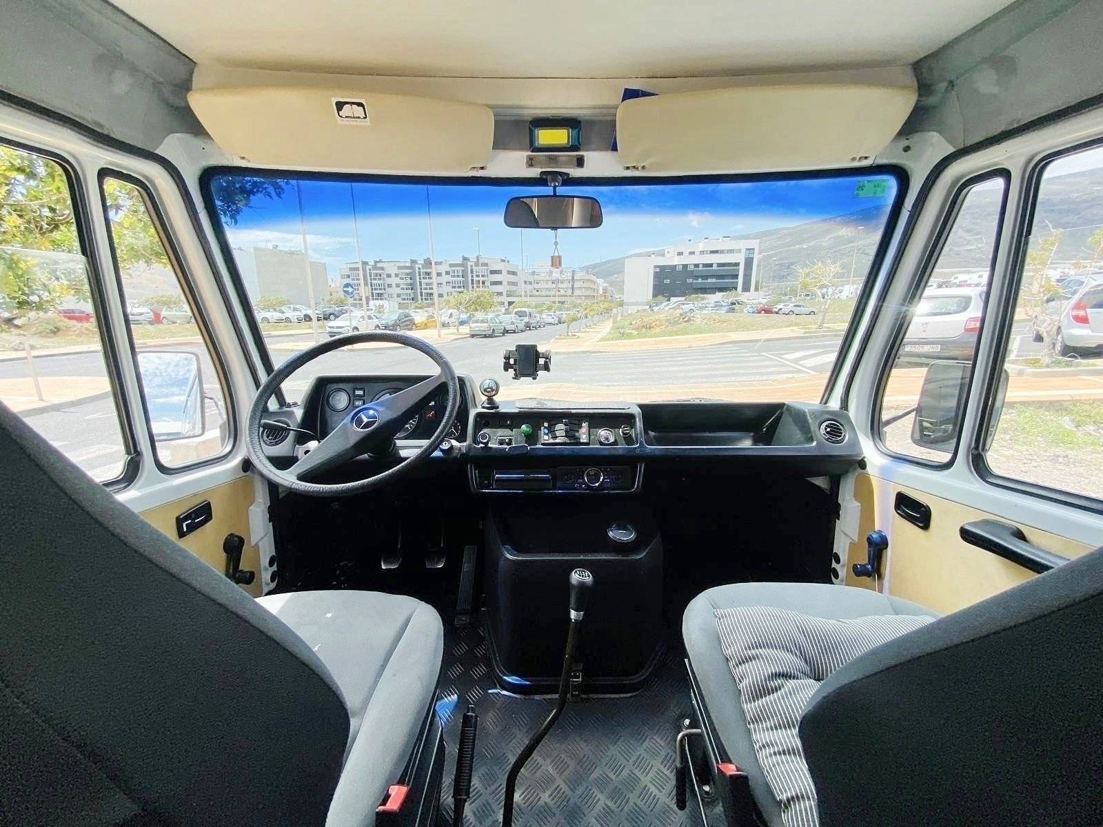 Mercedes Mercedes 207D