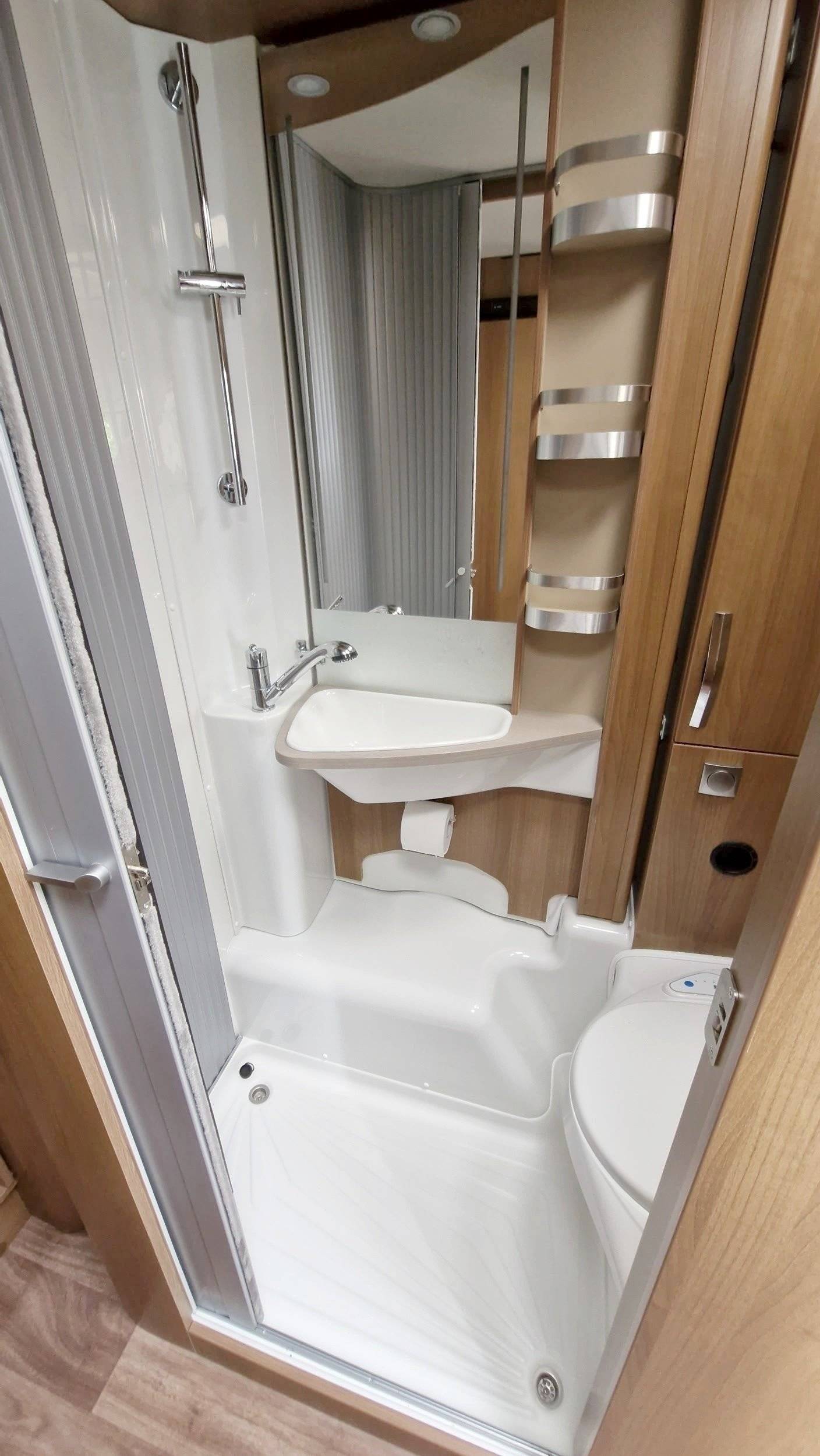 Knaus Van Ti 650 Meg Platinum Selection