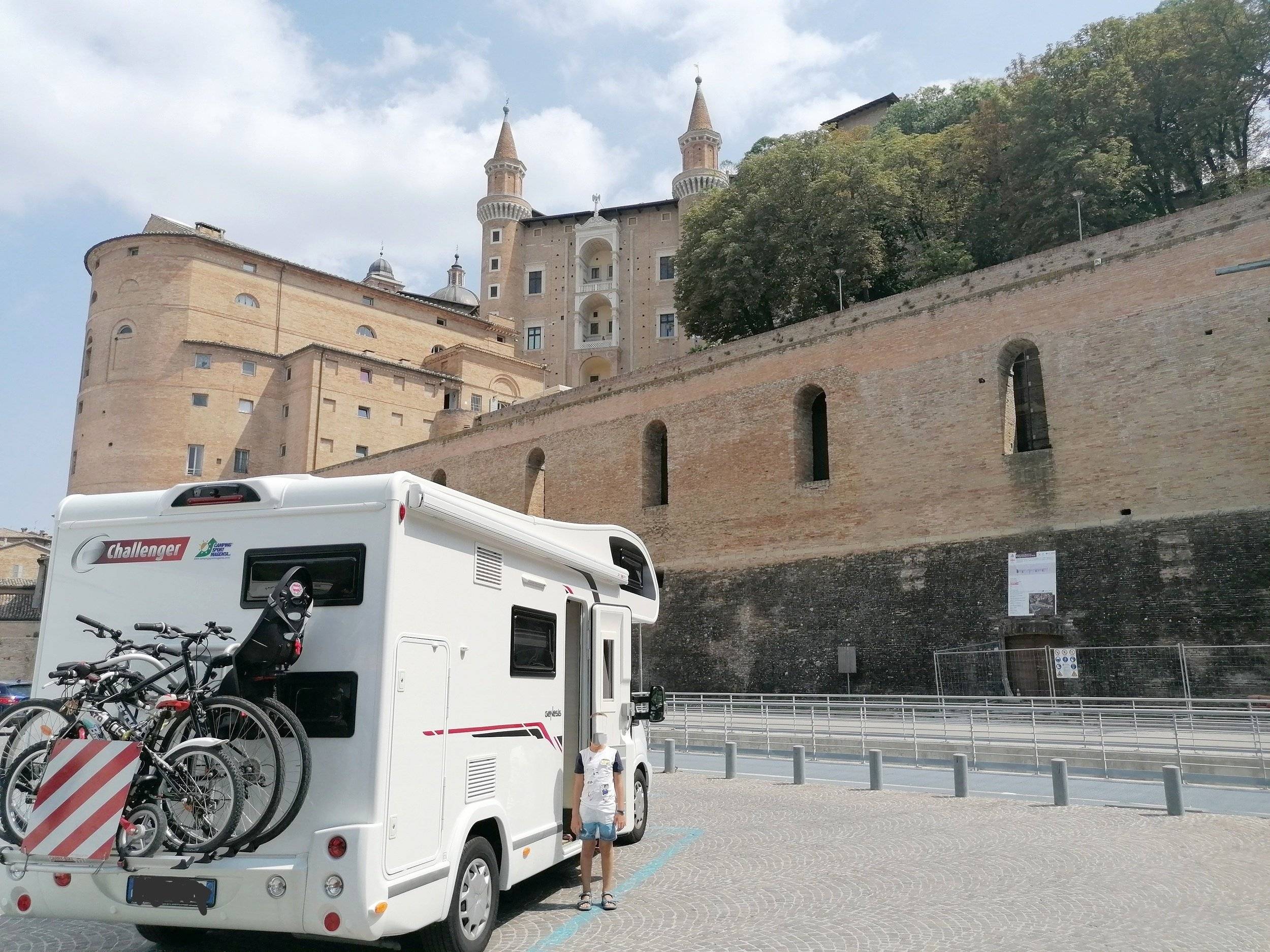 Challenger CHALLENGER GENESIS C266