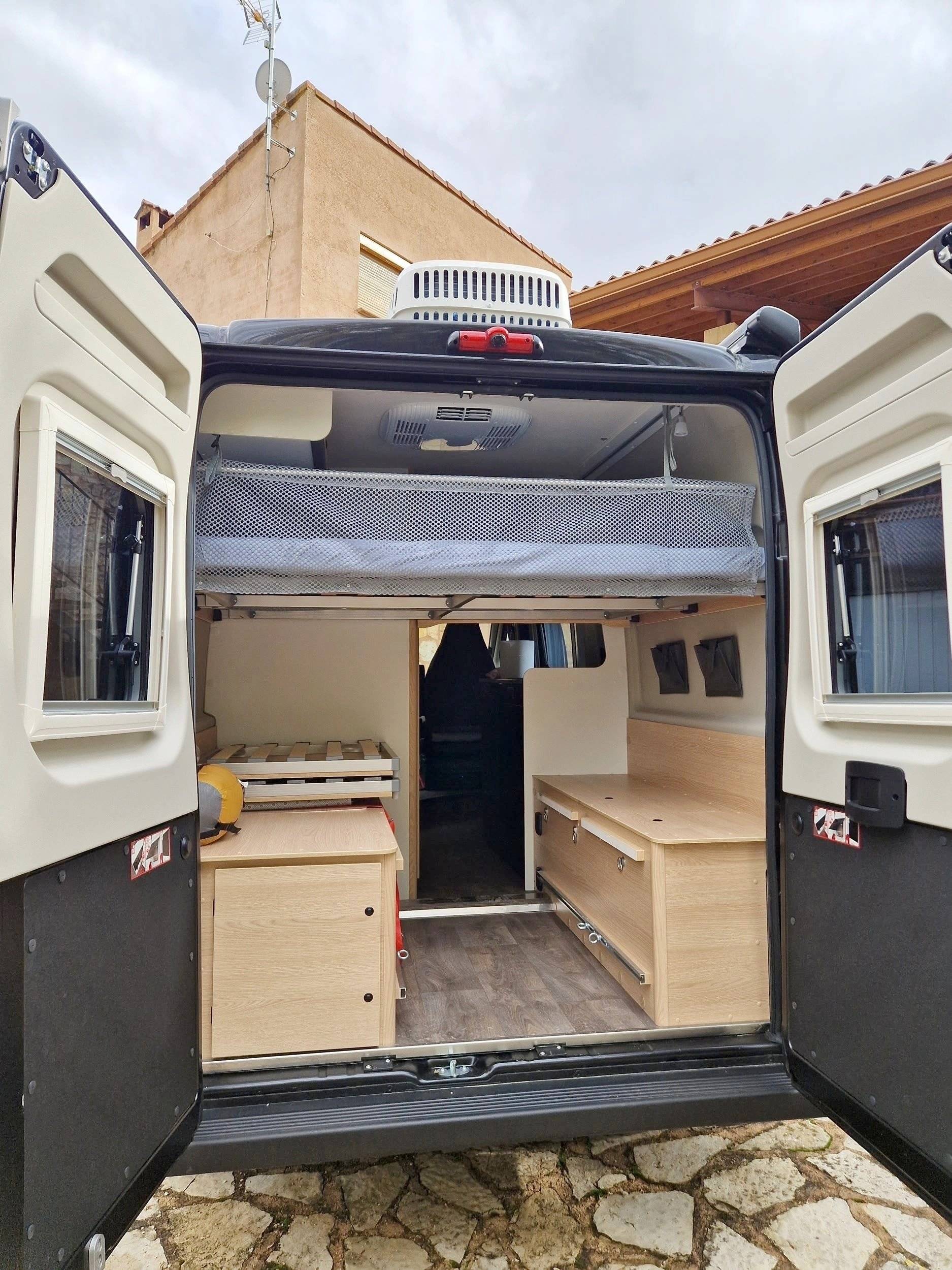 Sunlight jumper 140cv