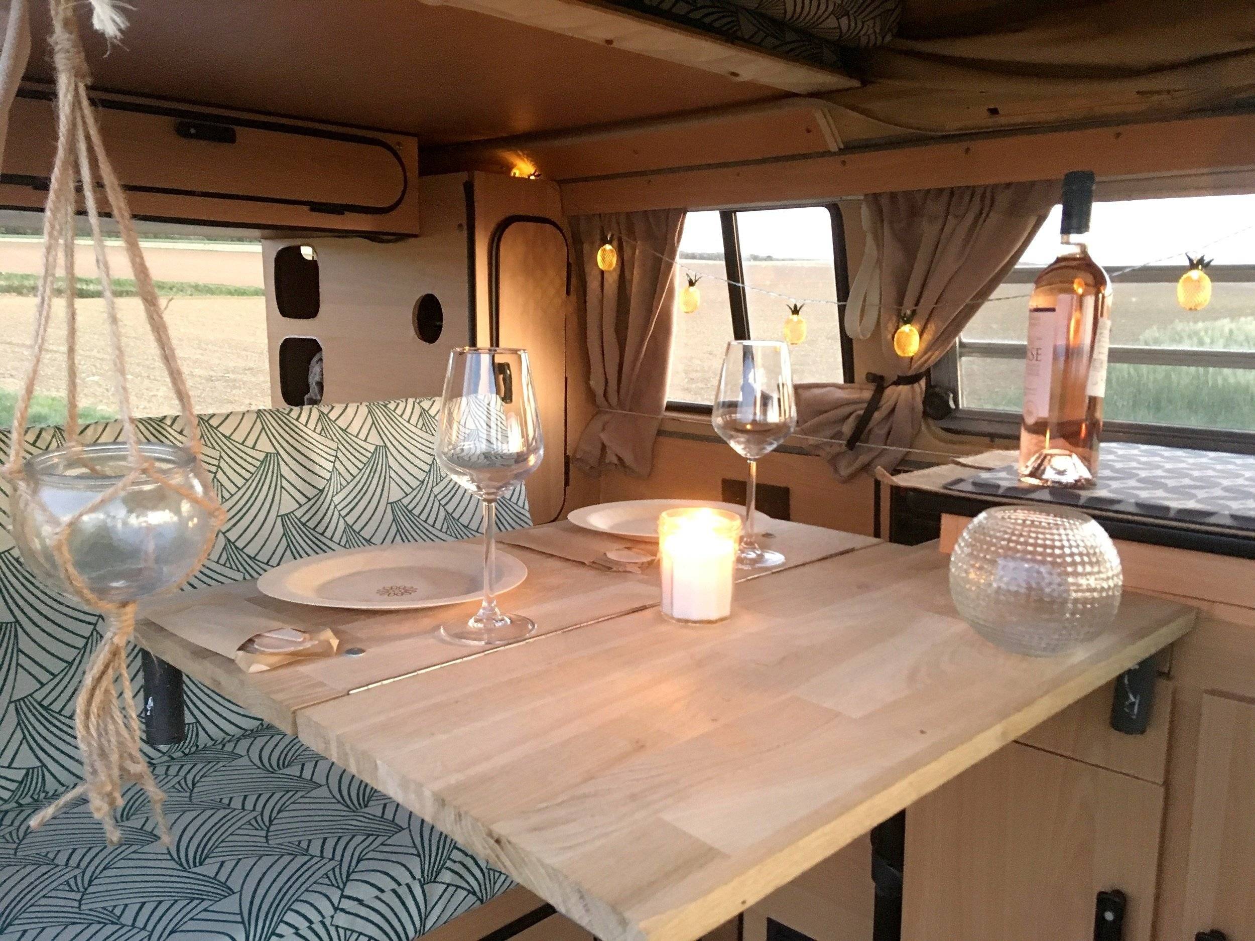 Volkswagen Combi Bay Window Westfalia 