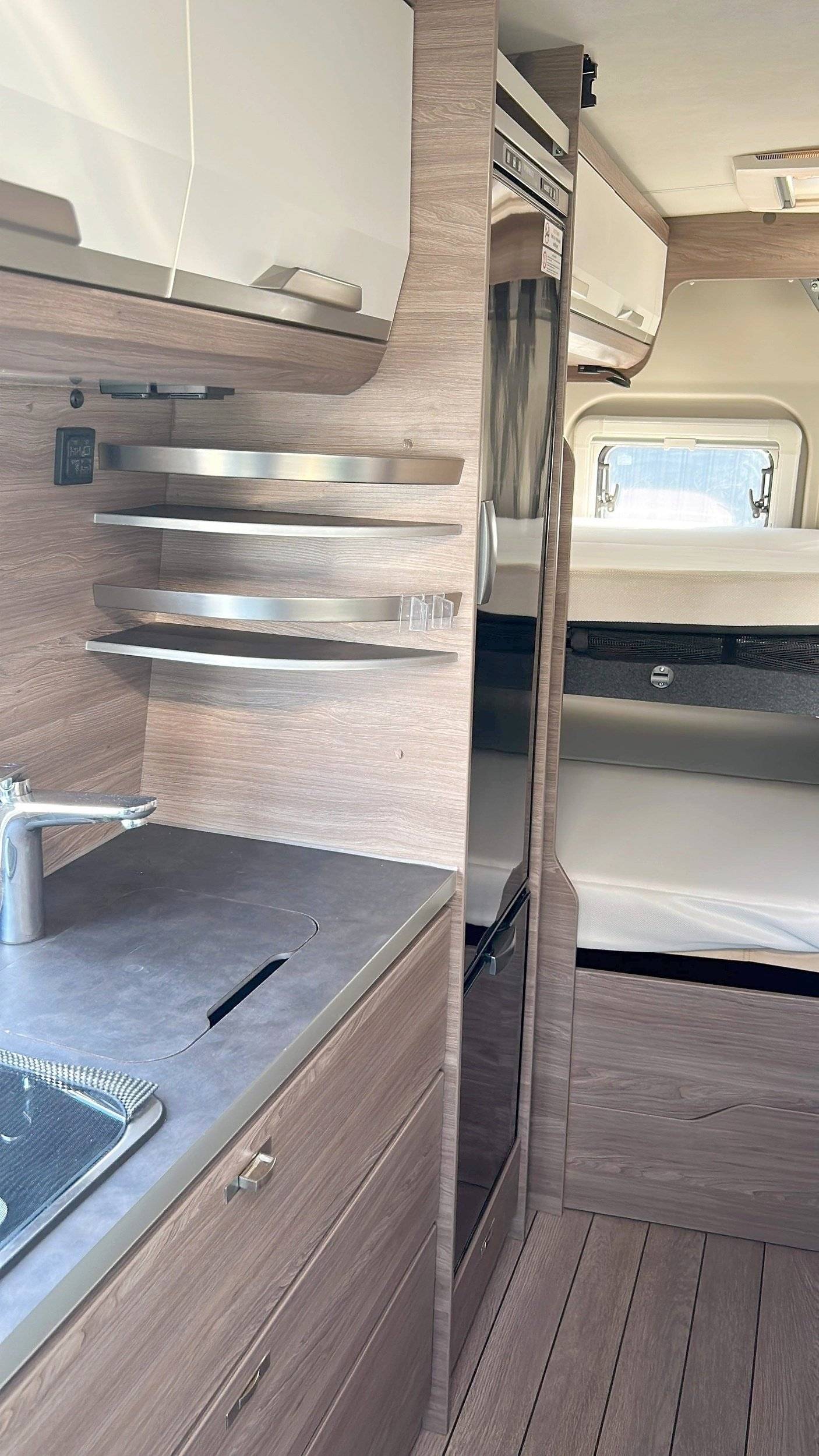 Kitchen Fiat Fiat Ducato 140 CV - Yescapa