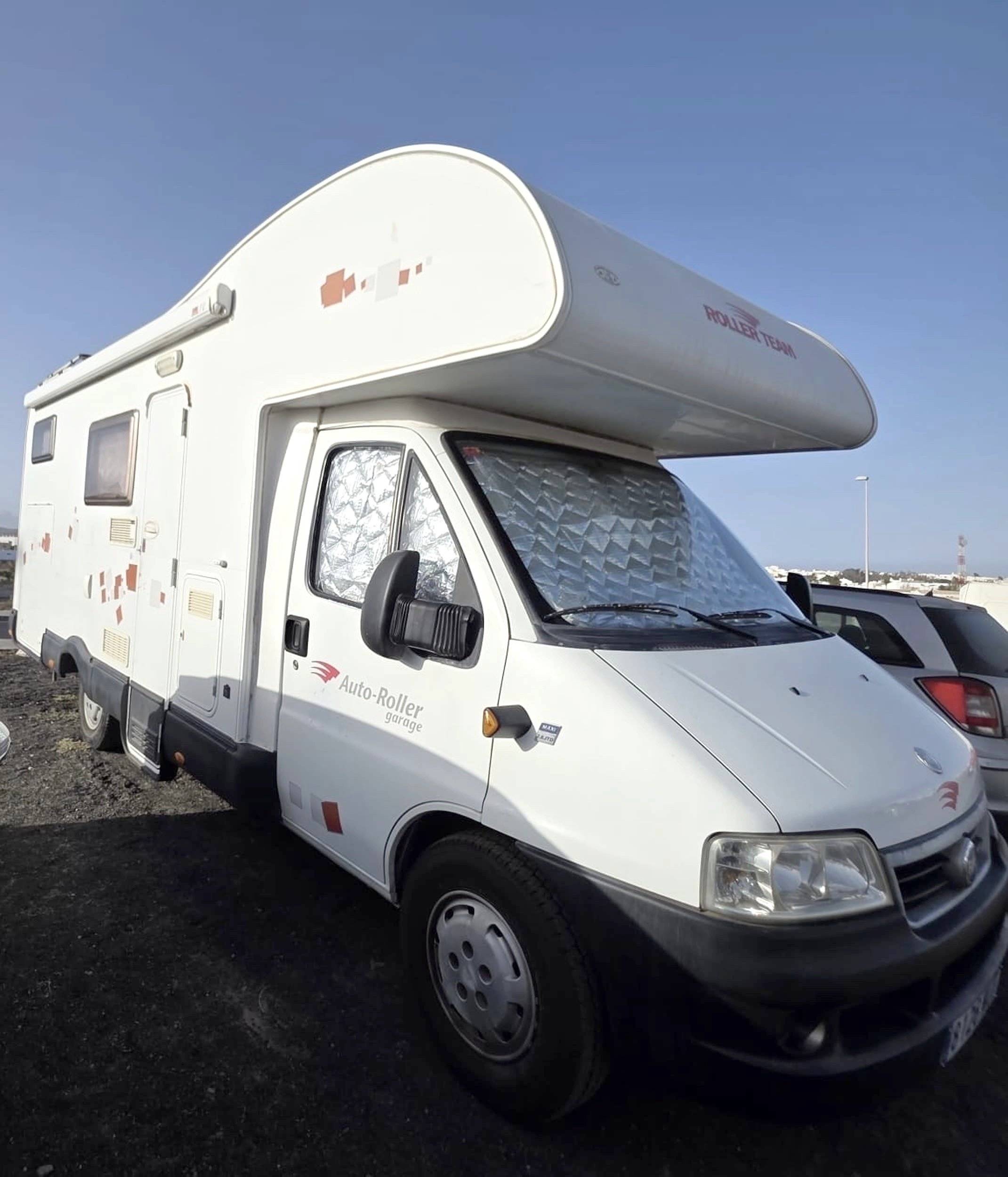 Front view from 3/4 Fiat Fiat - Yescapa